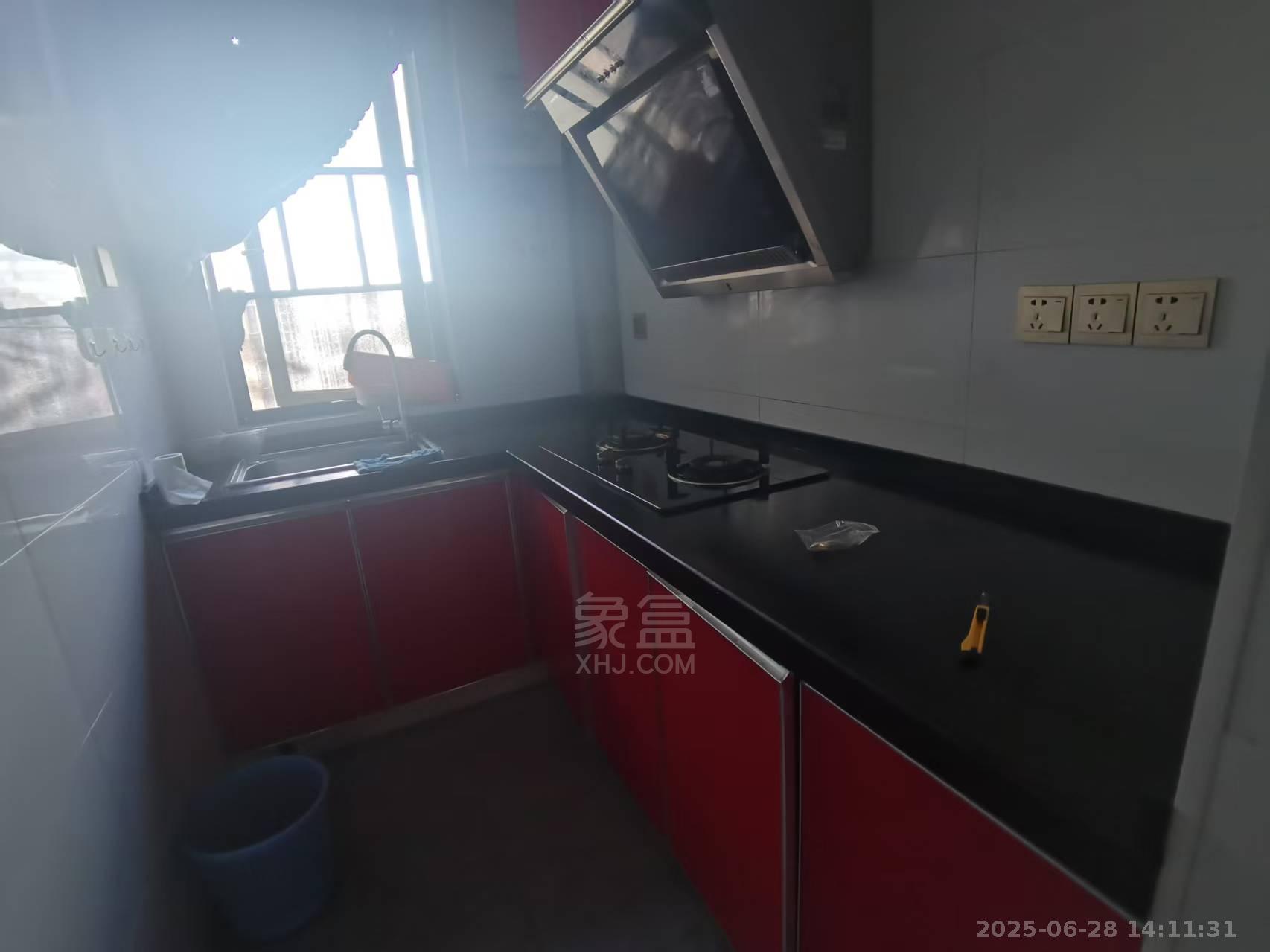 中建御山和苑  1室1厅1卫    1400.0元/月室内图