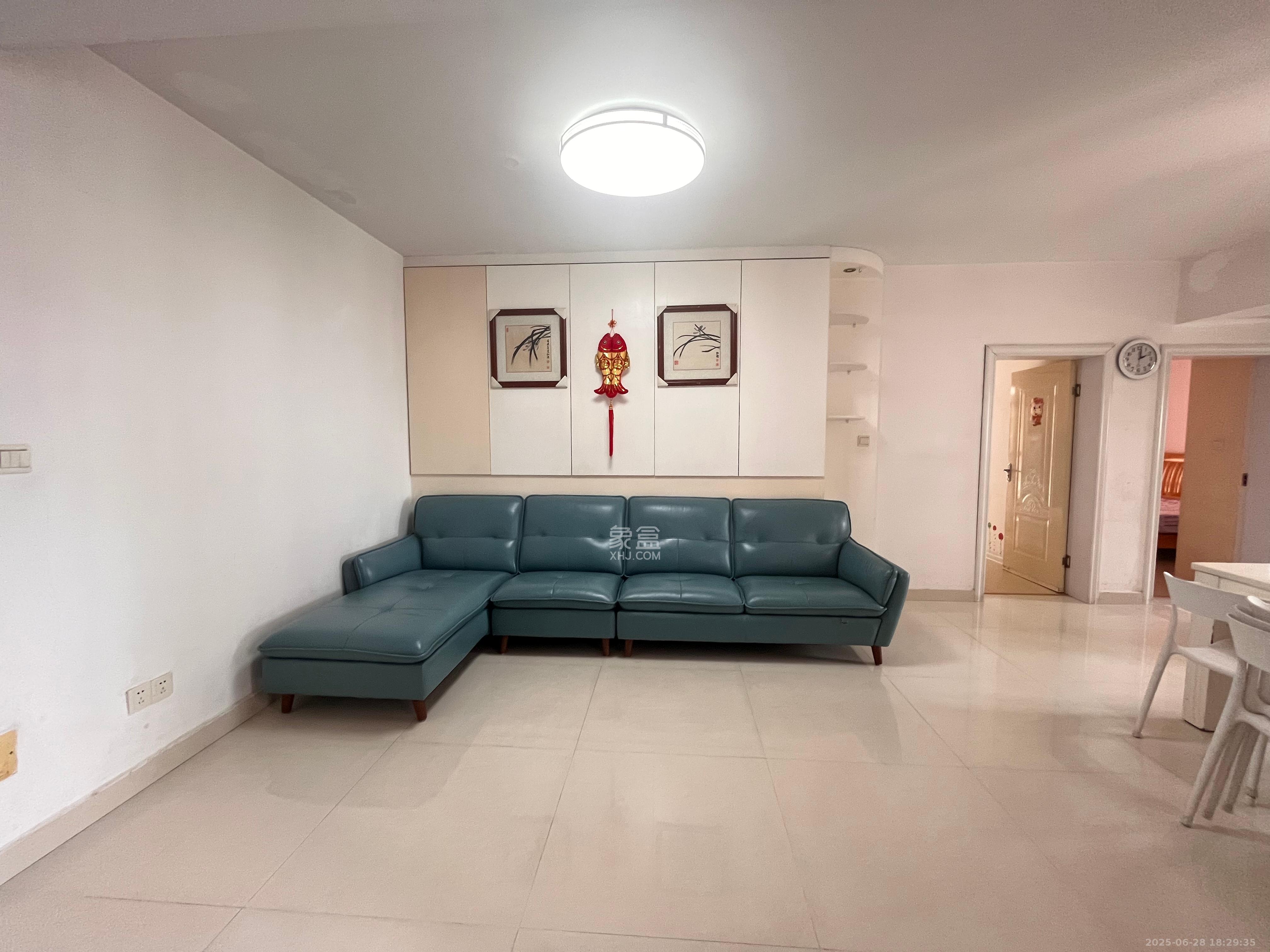 星典时代  2室1厅1卫    2400.0元/月 星典时代  2室1厅1卫    2400.0元/月室内图