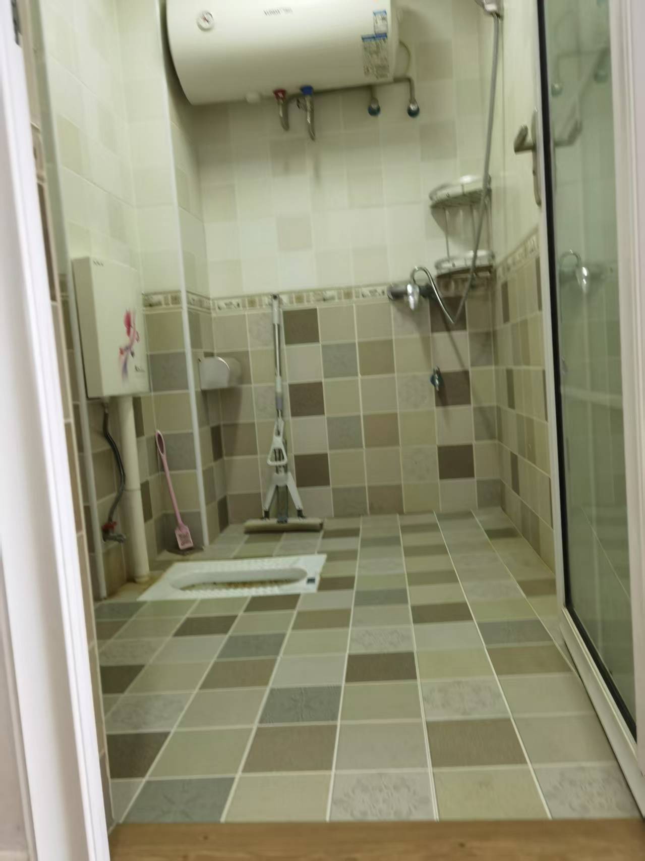 东方曼哈顿 1室1厅1卫 1300.0元/月 东方曼哈顿 1室1厅1卫 1300.0元/月室内图