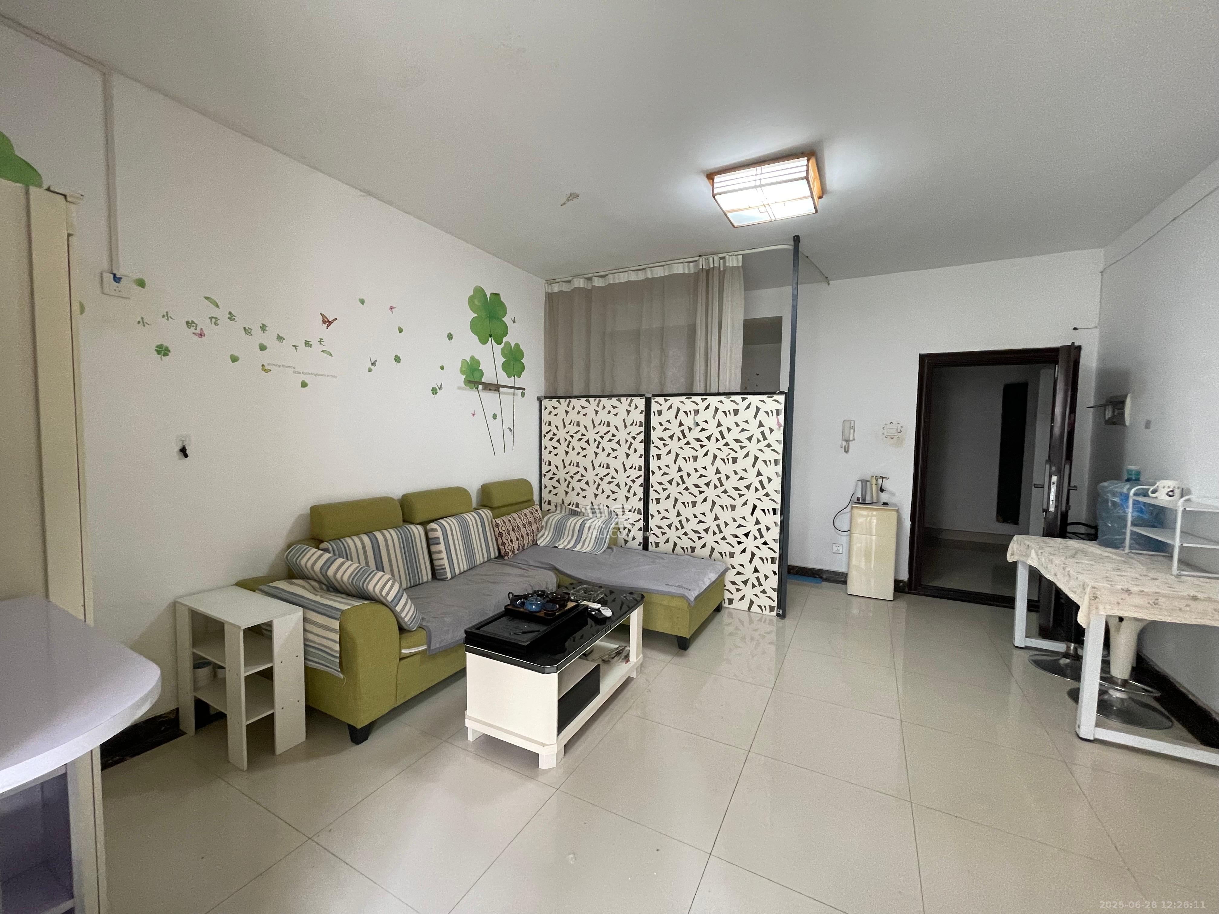 利璞大厦 1室0厅0卫 1400.0元/月 利璞大厦 1室0厅0卫 1400.0元/月室内图