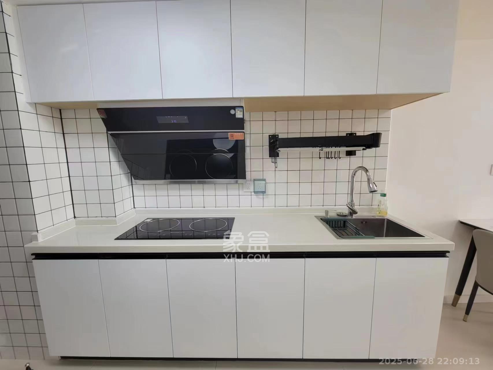 越秀悦湖台  2室2厅1卫   2900.00元/月室内图