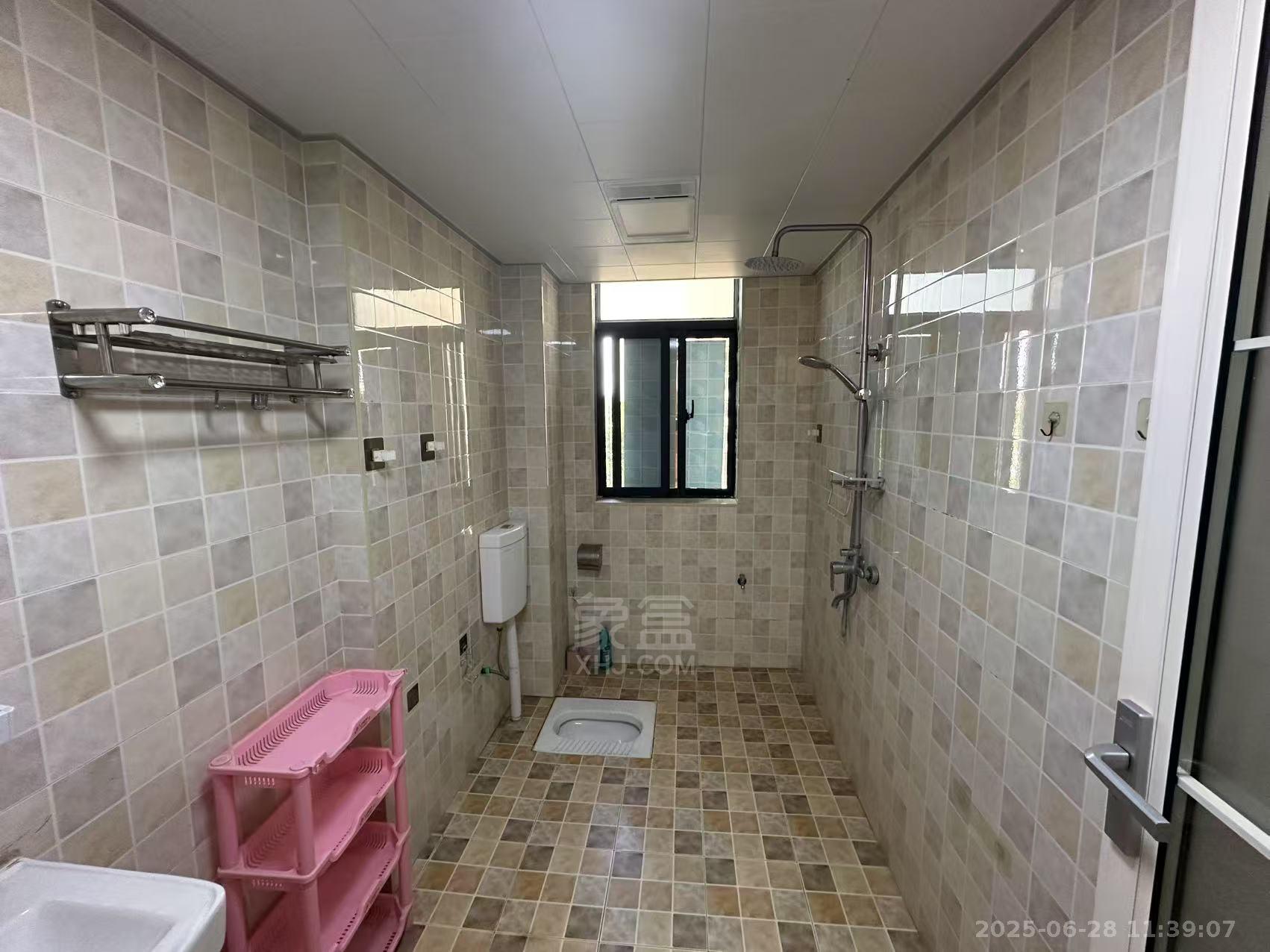 武广国际学苑 3室2厅1卫 2000.0元/月 武广国际学苑 3室2厅1卫 2000.0元/月室内图