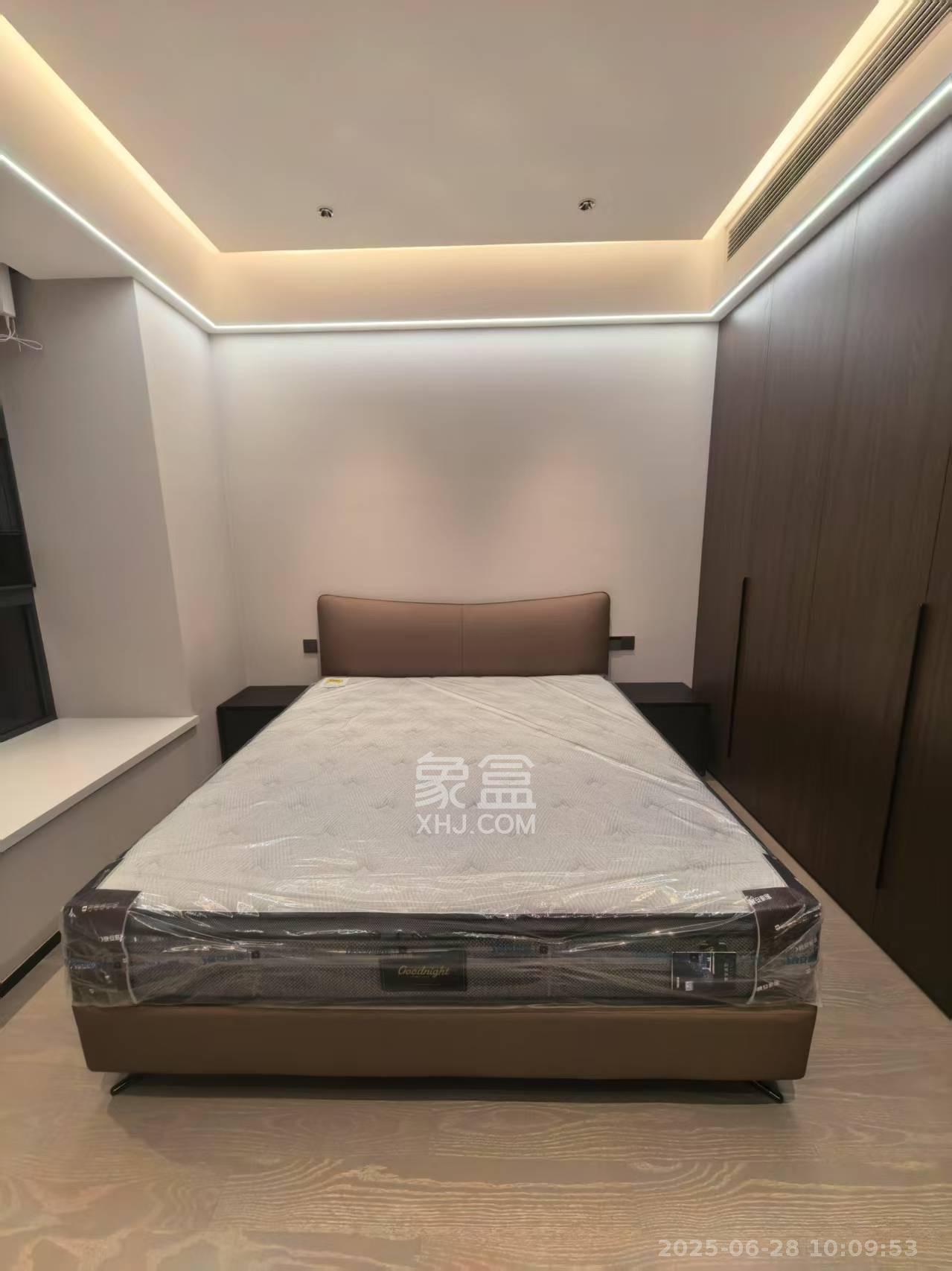 旭辉铂悦湘江  4室2厅3卫   24000.00元/月室内图