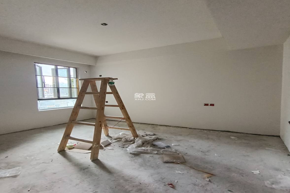 福天古庸院子 3室2厅2卫 2600.0元/月 福天古庸院子 3室2厅2卫 2600.0元/月室内图