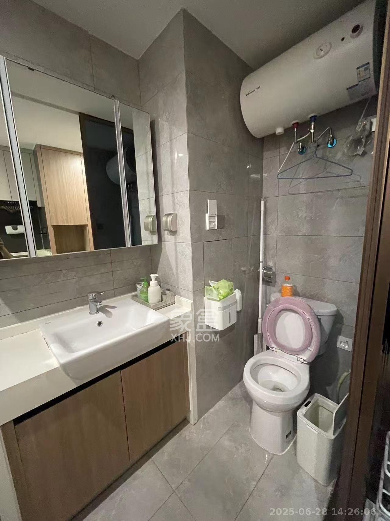 华远华时代 1室0厅0卫 2300.0元/月 华远华时代 1室0厅0卫 2300.0元/月室内图