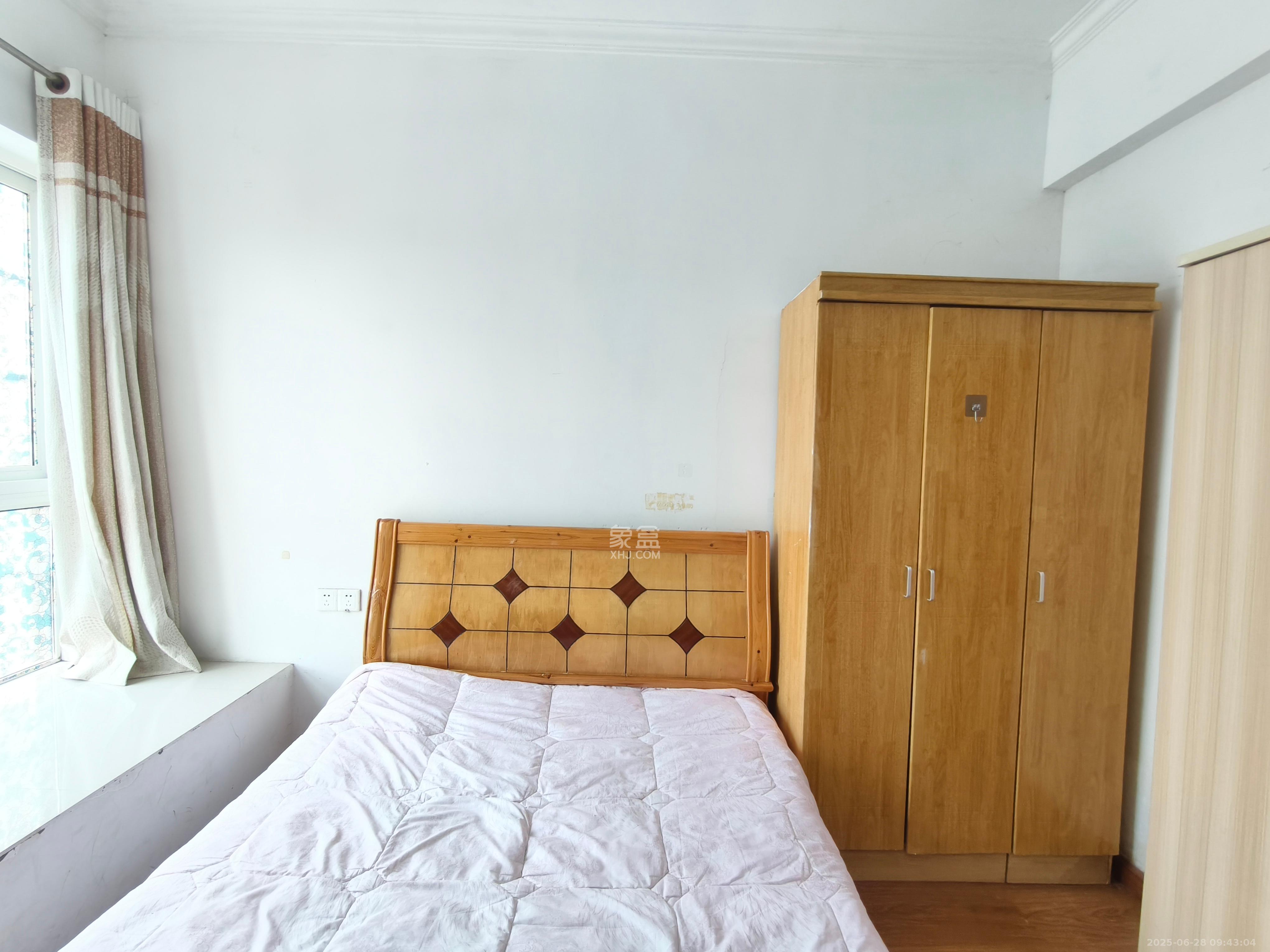 光明城市(星辰青年城) 1室1厅1卫 1300.0元/月 光明城市(星辰青年城) 1室1厅1卫 1300.0元/月室内图