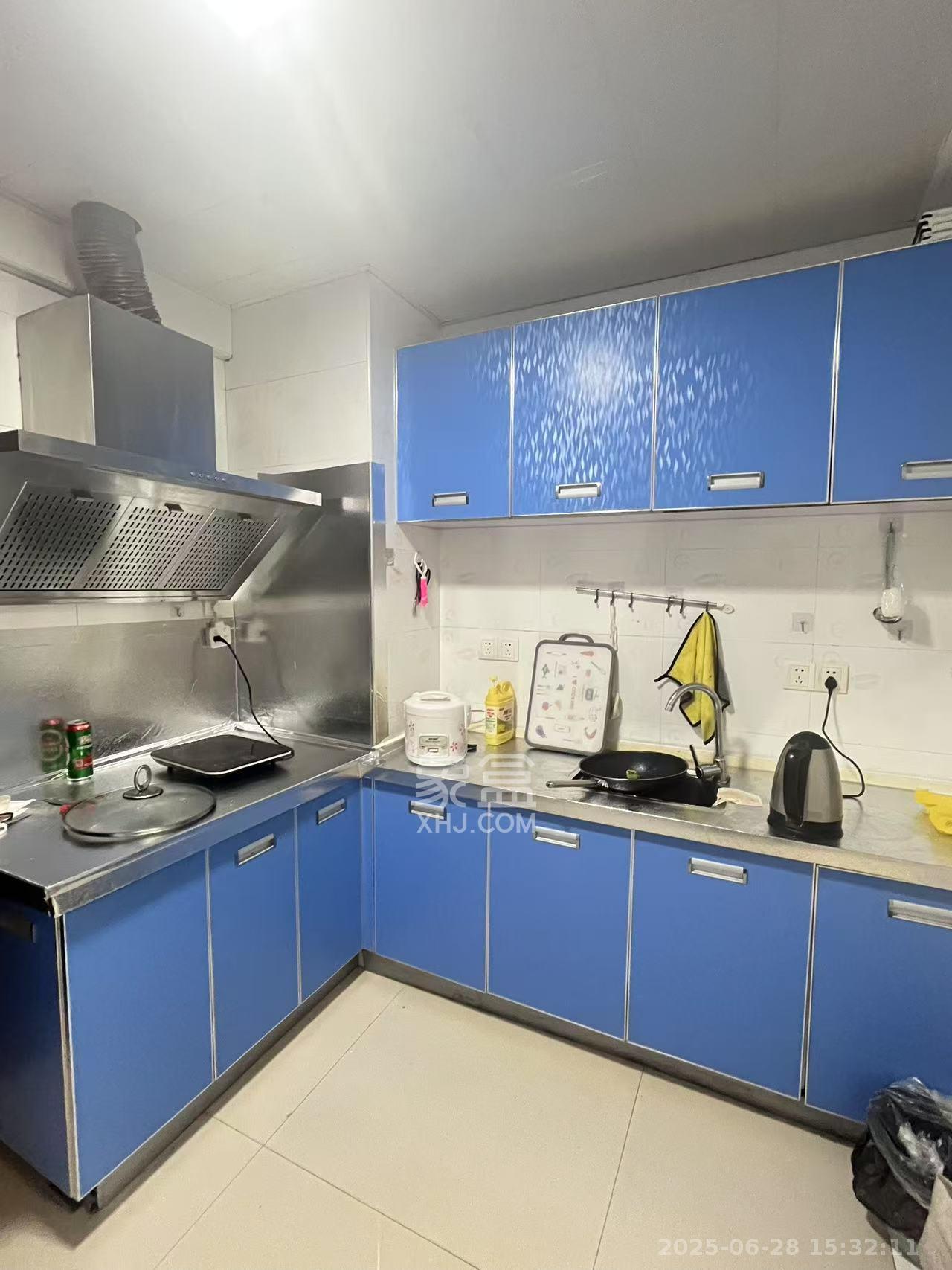 万博汇 1室1厅1卫 1500.0元/月 万博汇 1室1厅1卫 1500.0元/月室内图