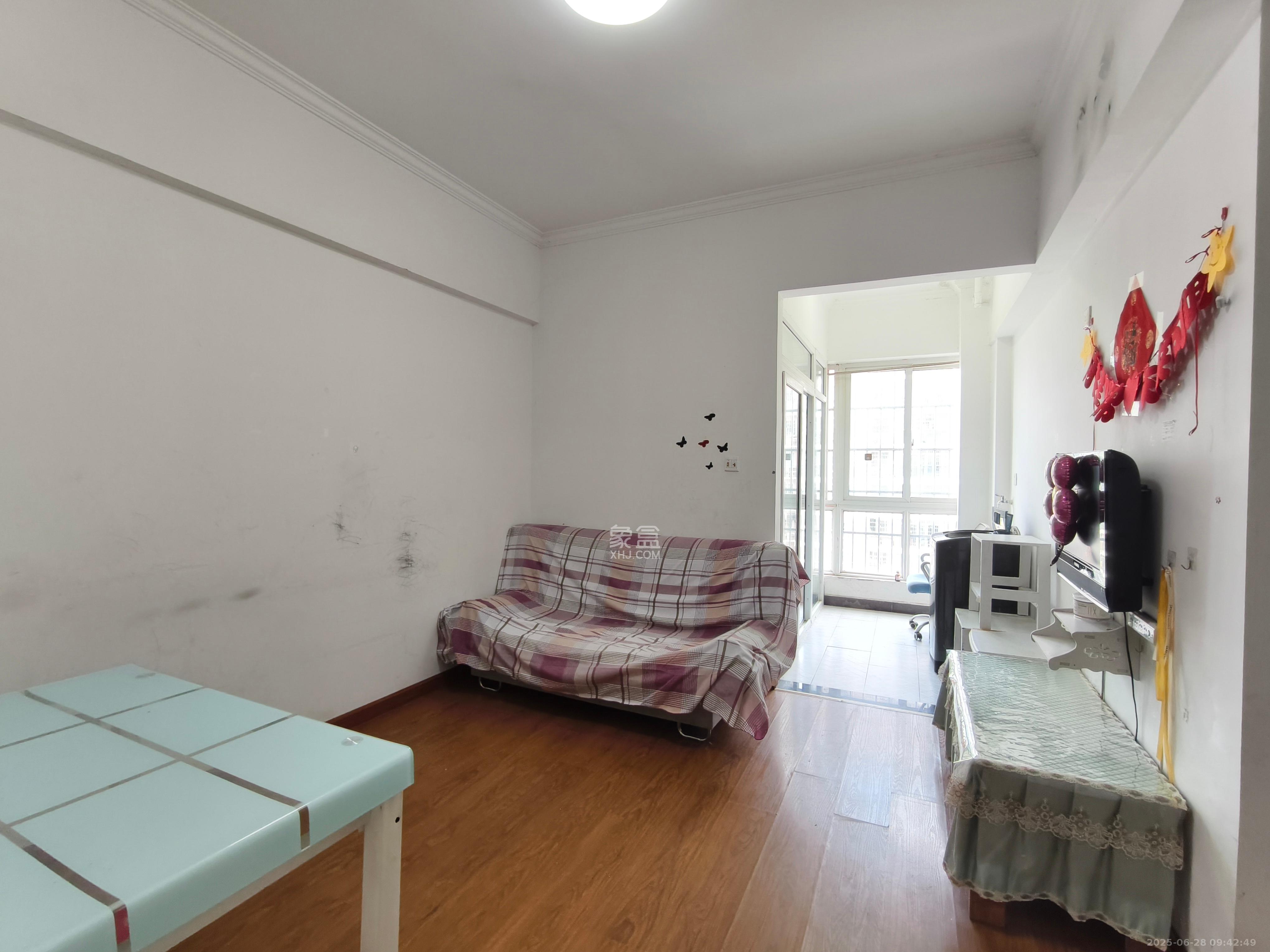 光明城市(星辰青年城) 1室1厅1卫 1300.0元/月 光明城市(星辰青年城) 1室1厅1卫 1300.0元/月室内图