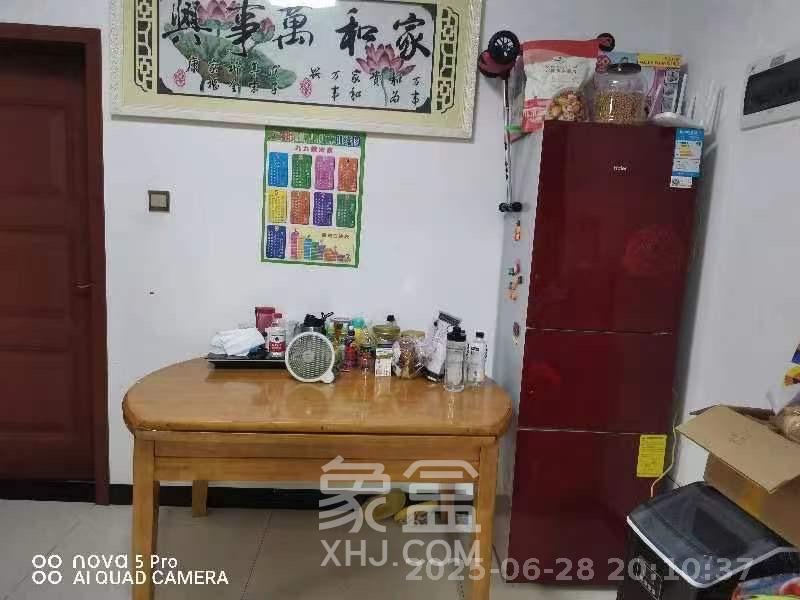 洋湖景园  2室1厅1卫   2200.00元/月