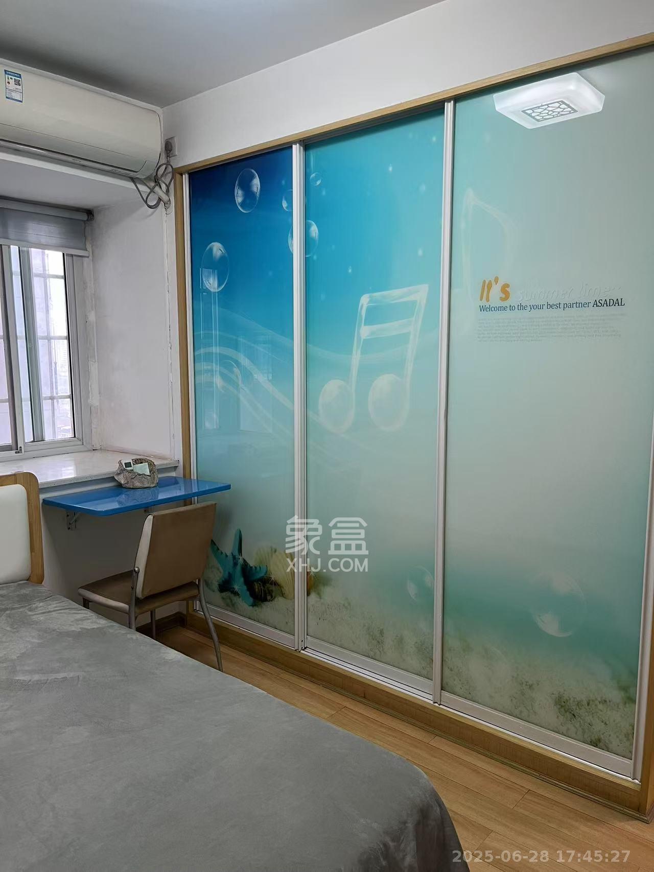 都市馨园  2室2厅1卫    2200.0元/月 都市馨园  2室2厅1卫    2200.0元/月室内图