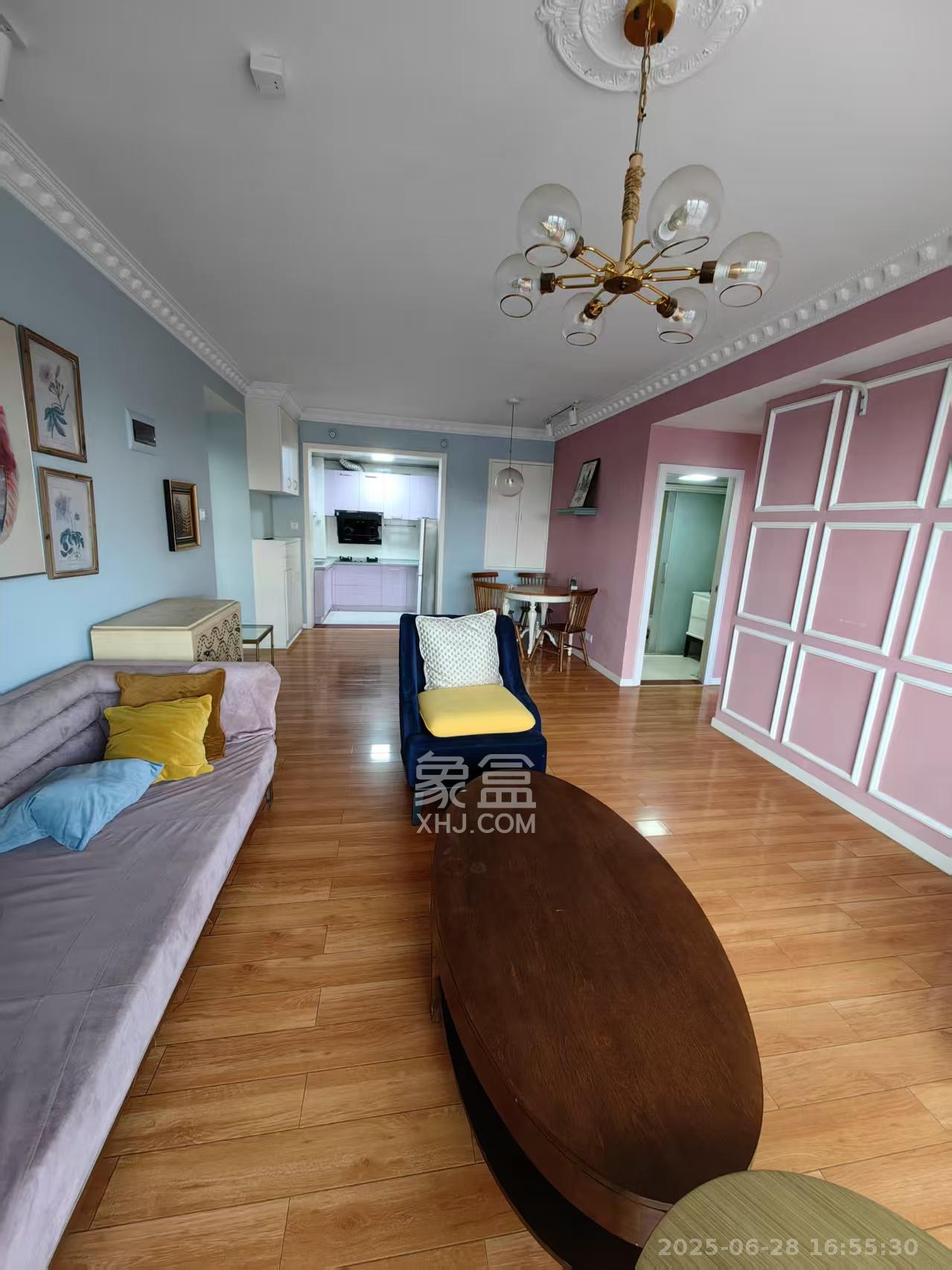 君临国际 3室2厅1卫 4500.0元/月 君临国际 3室2厅1卫 4500.0元/月室内图