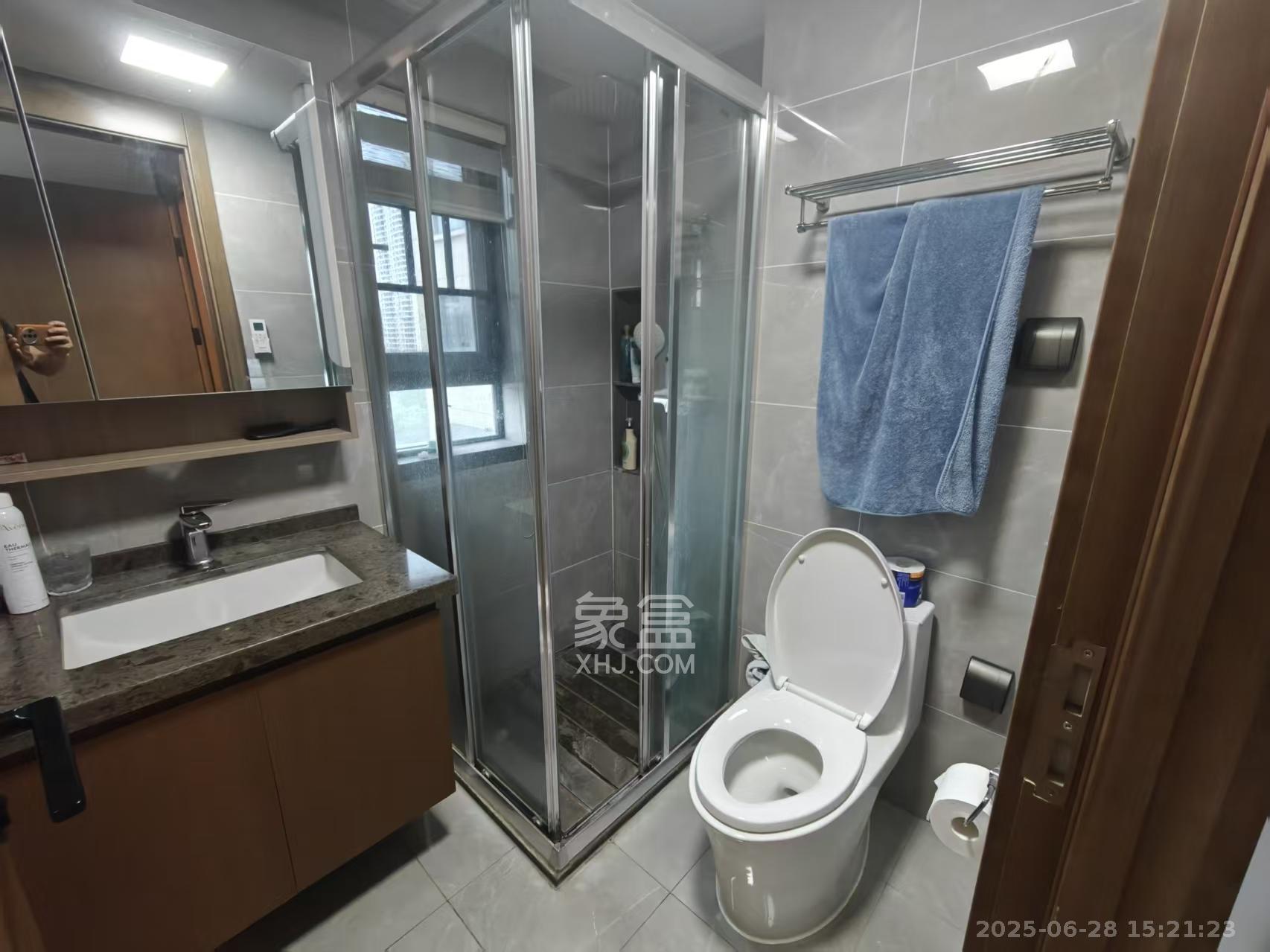 万科金域蓝湾  3室2厅2卫   3500.00元/月室内图