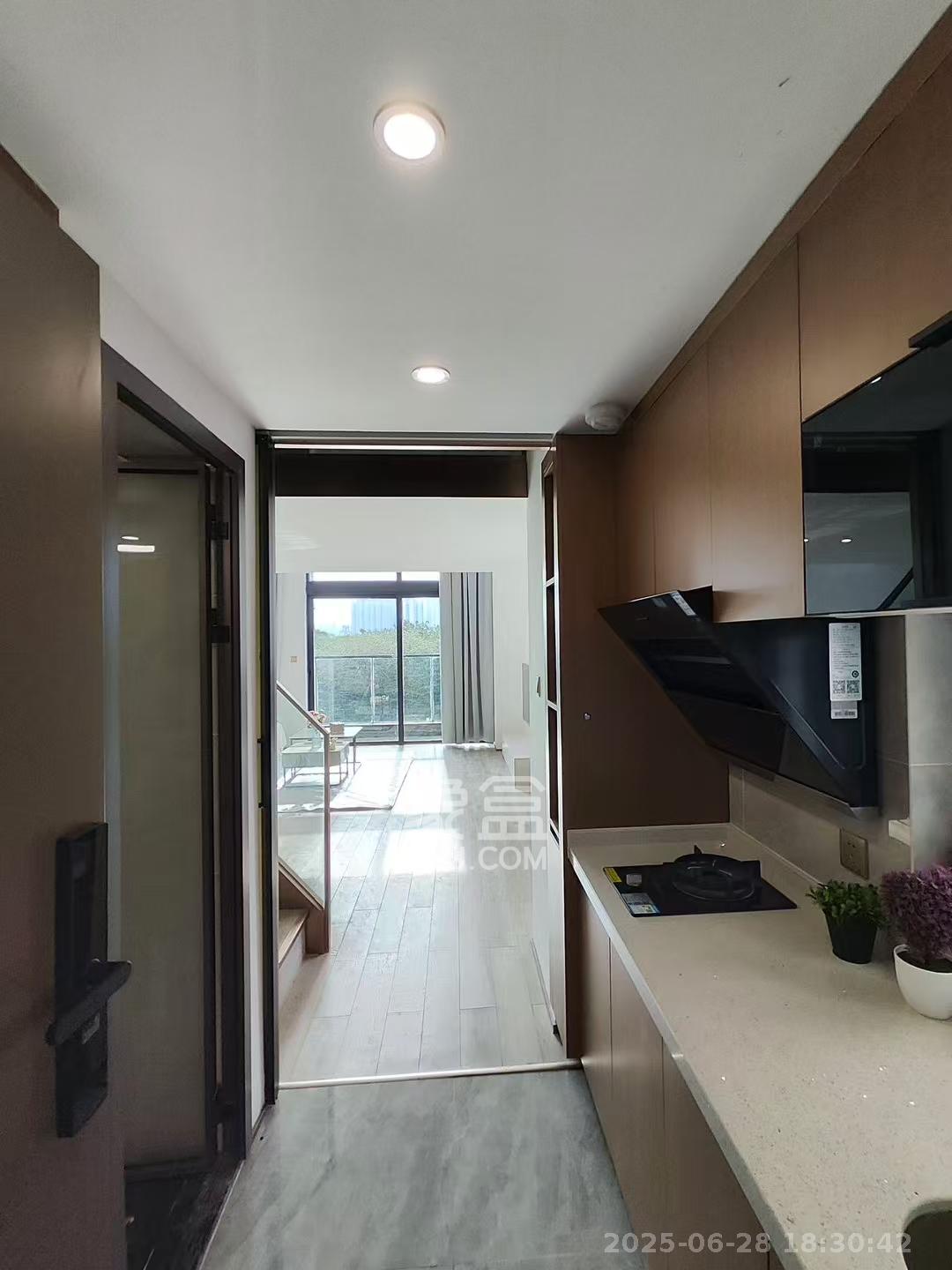 旺德府万象时代 2室2厅1卫 2800.0元/月 旺德府万象时代 2室2厅1卫 2800.0元/月室内图