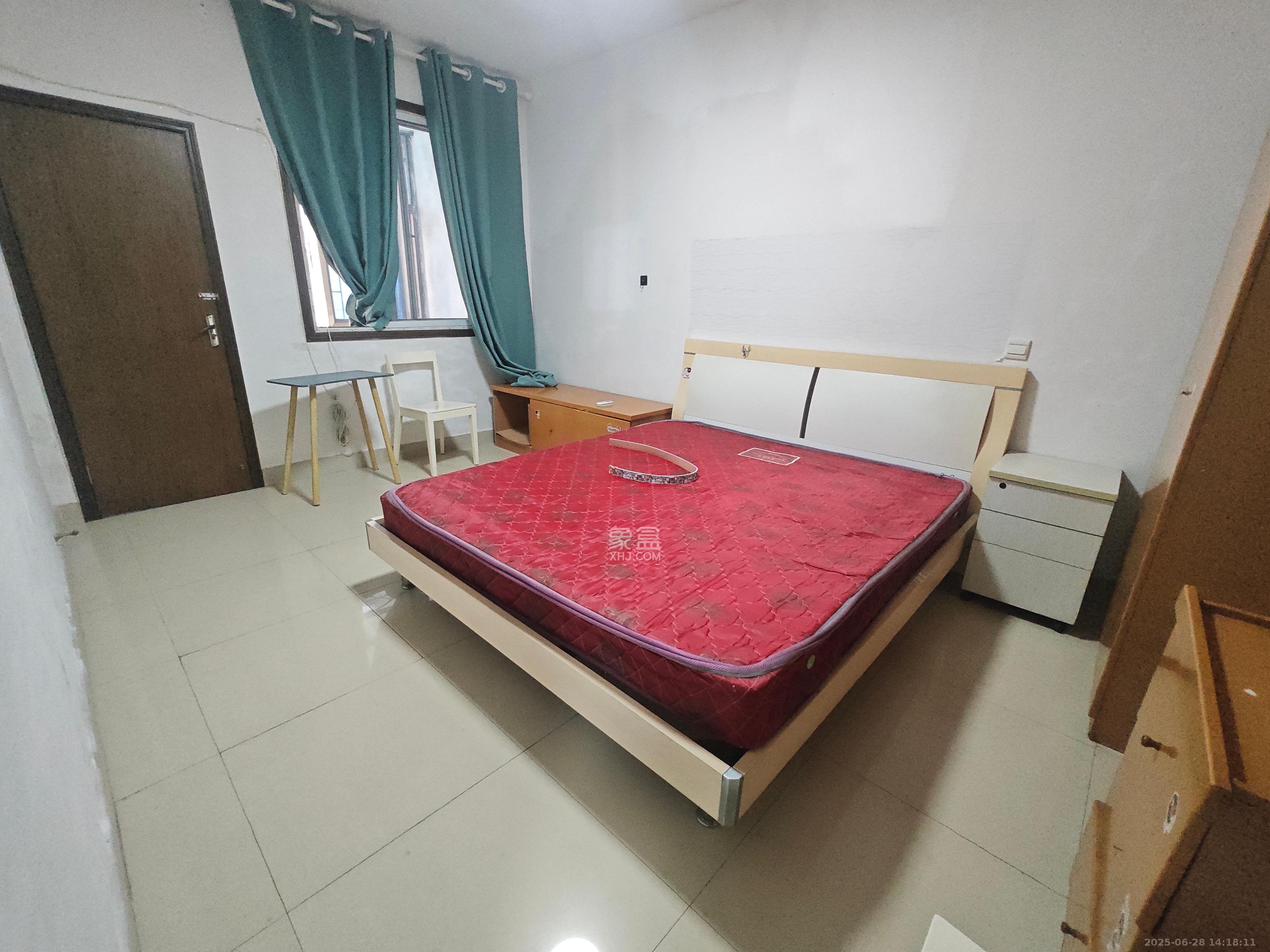 工农新村（工农桥社区）  3室1厅1卫   1600.00元/月室内图