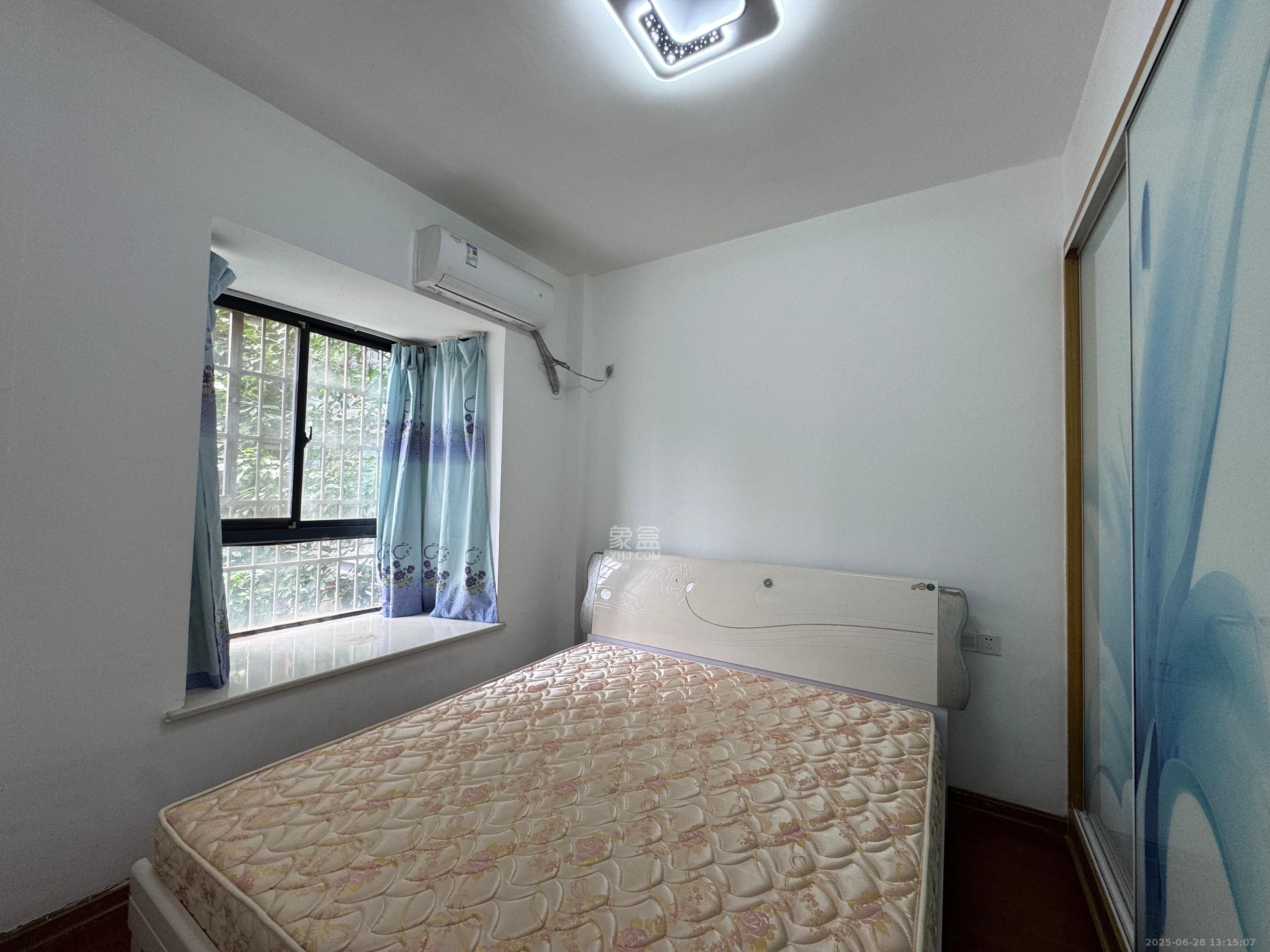 瑞都华庭(华庭美苑) 2室1厅1卫 2100.0元/月 瑞都华庭(华庭美苑) 2室1厅1卫 2100.0元/月室内图