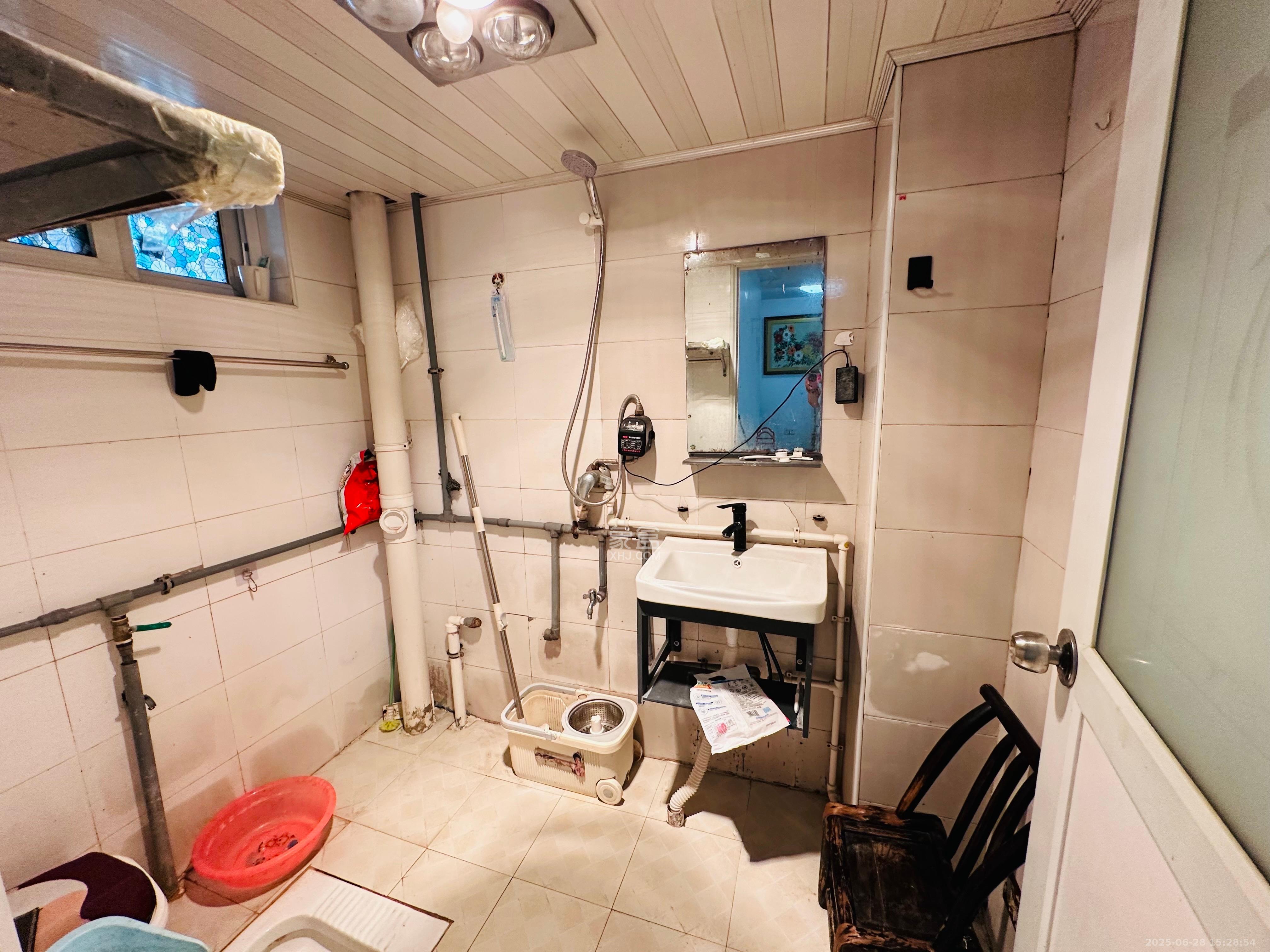 湘樟园小区(湘樟家园) 2室2厅1卫 1350.0元/月 湘樟园小区(湘樟家园) 2室2厅1卫 1350.0元/月室内图