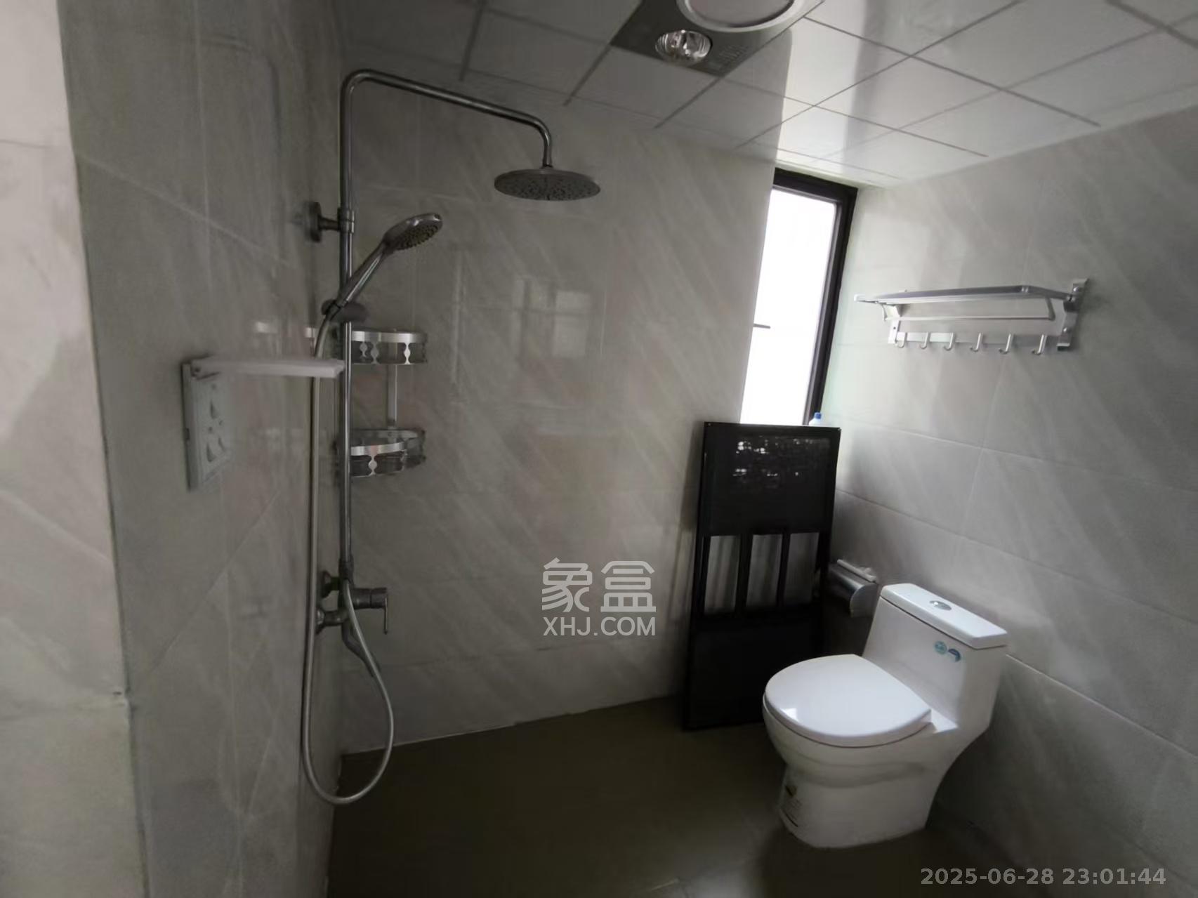 梅溪鑫苑名家 3室2厅2卫 2800.0元/月 梅溪鑫苑名家 3室2厅2卫 2800.0元/月室内图