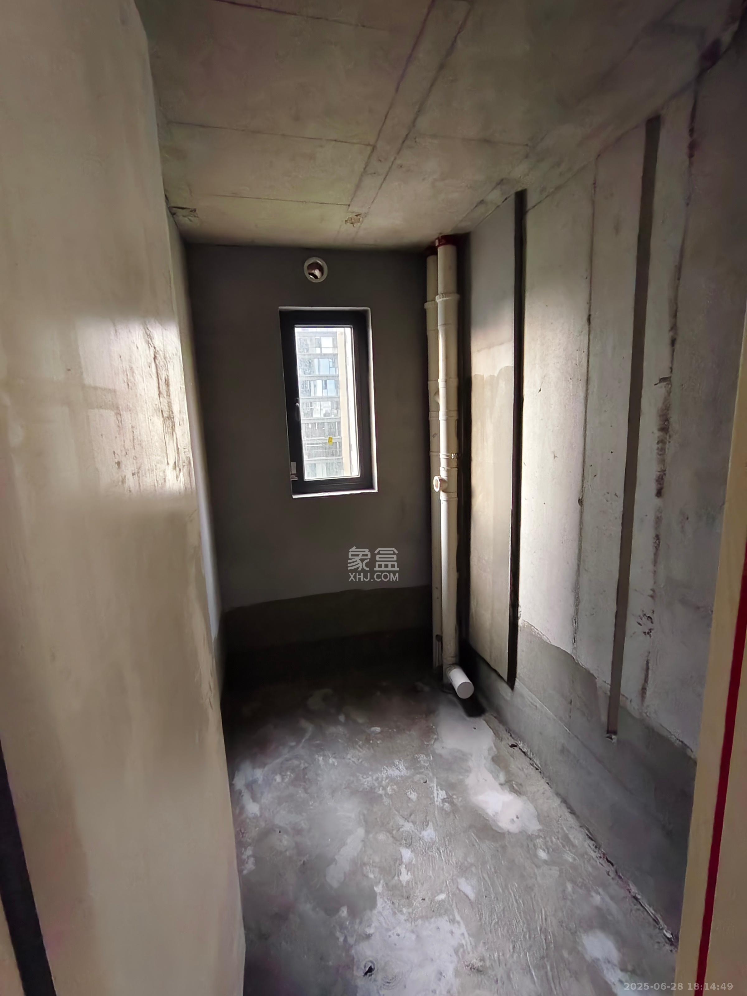 金科集美天辰 4室2厅2卫 1600.0元/月 金科集美天辰 4室2厅2卫 1600.0元/月室内图