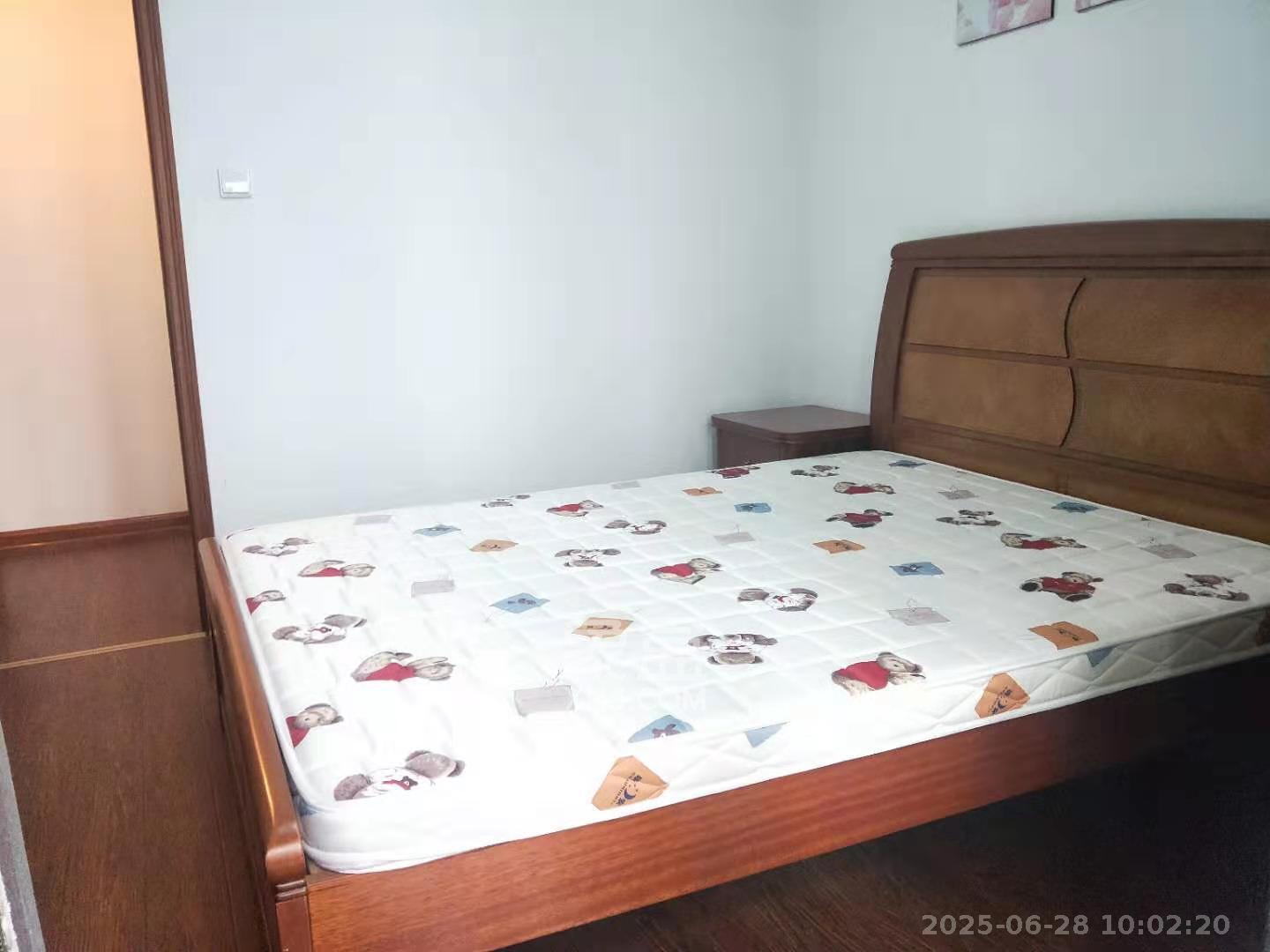 铂宫  2室1厅1卫   3000.00元/月