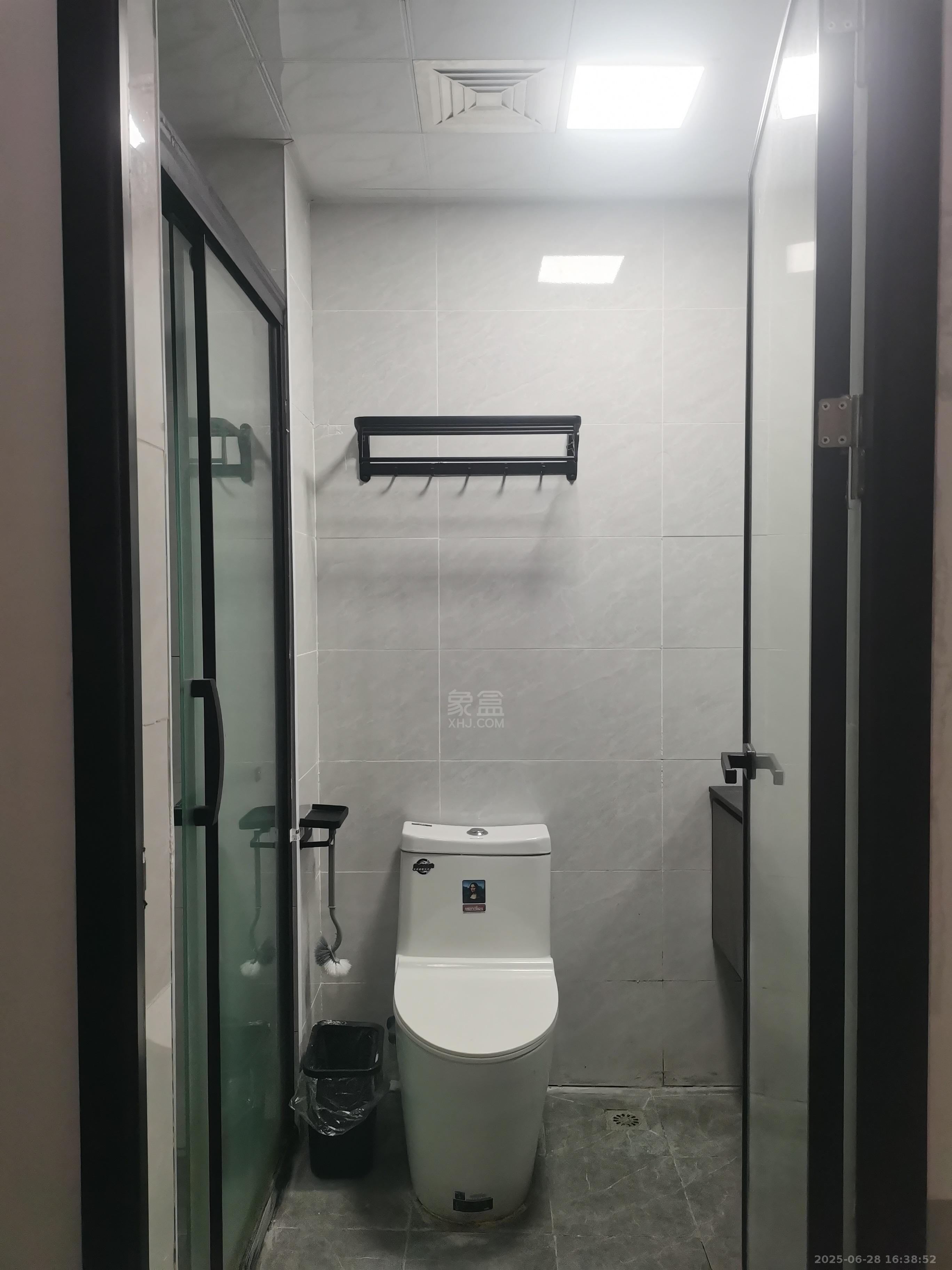 工大青年街区 1室0厅0卫 1400.0元/月 工大青年街区 1室0厅0卫 1400.0元/月室内图