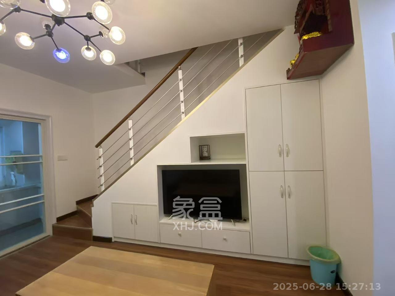 COCO蜜城  2室1厅1卫    2300.0元/月室内图