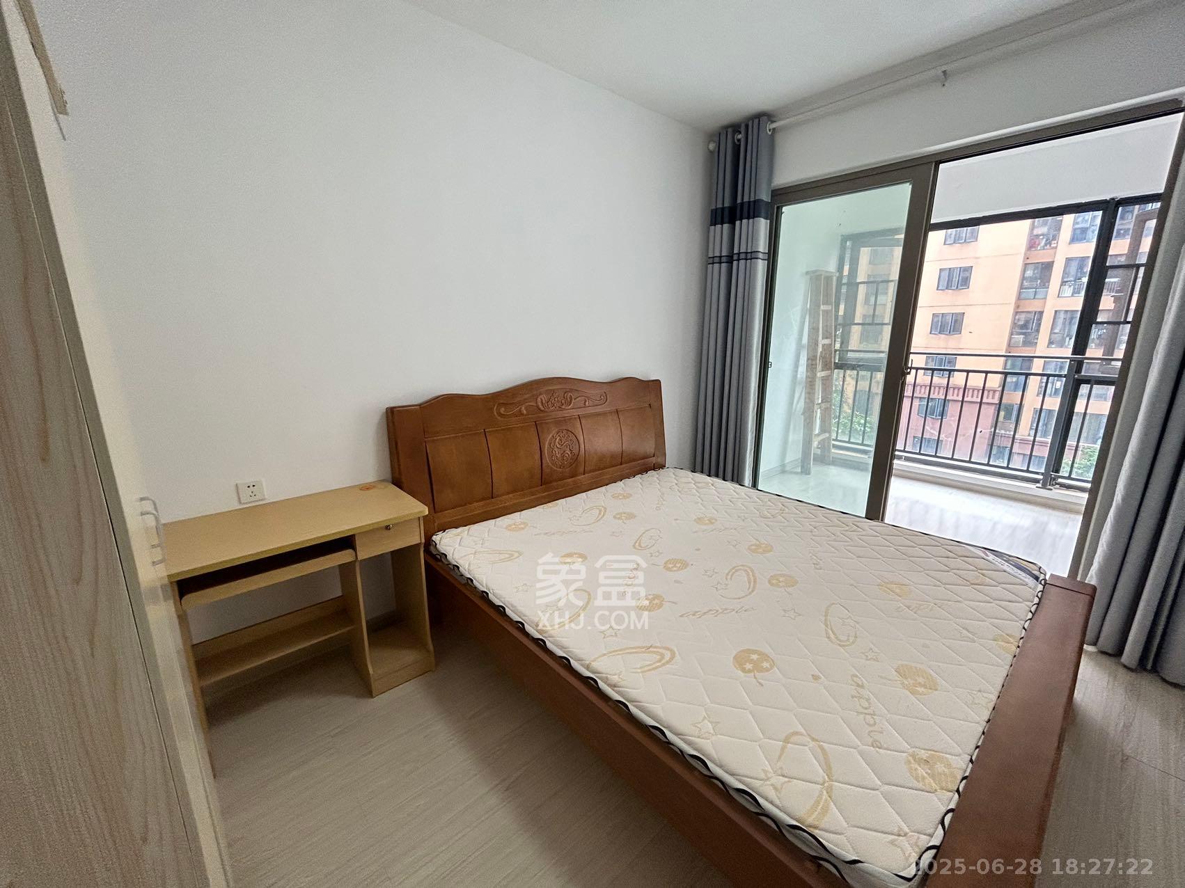 怡海星城 3室2厅2卫 2000.0元/月 怡海星城 3室2厅2卫 2000.0元/月室内图