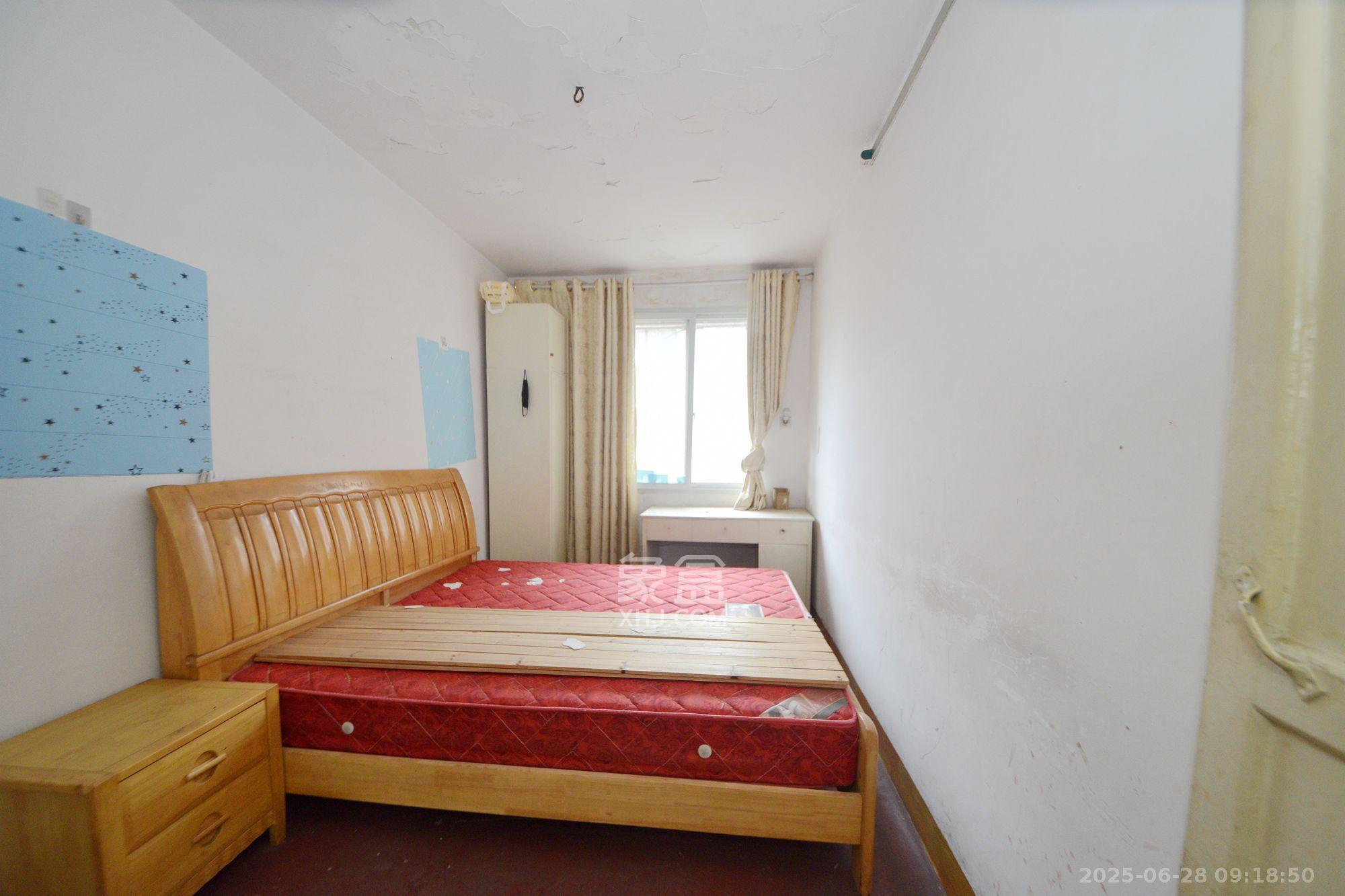 狮子山一片  2室1厅1卫    1100.0元/月 狮子山一片  2室1厅1卫    1100.0元/月室内图