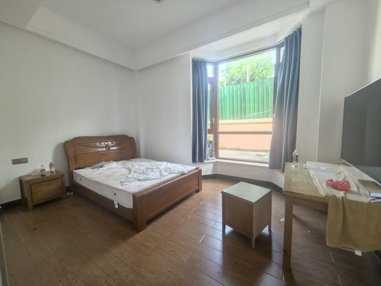 黄金海岸花园 9室2厅4卫 35000.0元/月 黄金海岸花园 9室2厅4卫 35000.0元/月室内图