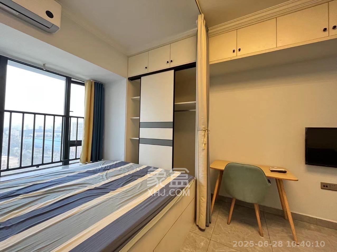 龙湖湘江星座（祺鑫星座公寓）  1室1厅1卫    1500.0元/月室内图