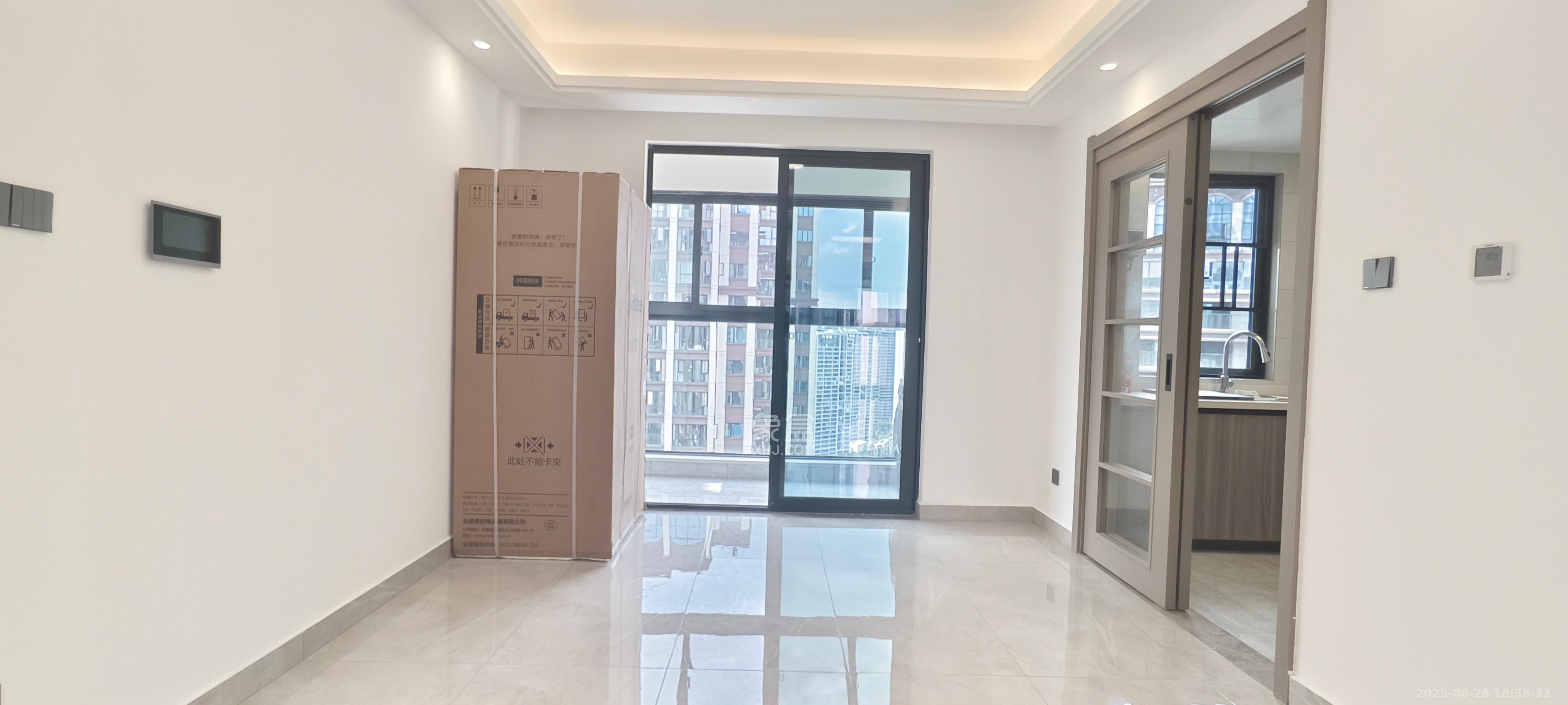 金富湘江悦城  5室2厅1卫    3900.0元/月 金富湘江悦城  5室2厅1卫    3900.0元/月室内图