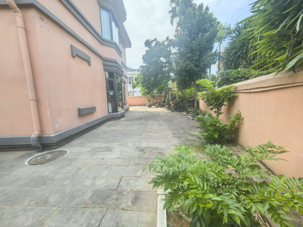 黄金海岸花园 9室2厅4卫 35000.0元/月 黄金海岸花园 9室2厅4卫 35000.0元/月小区图