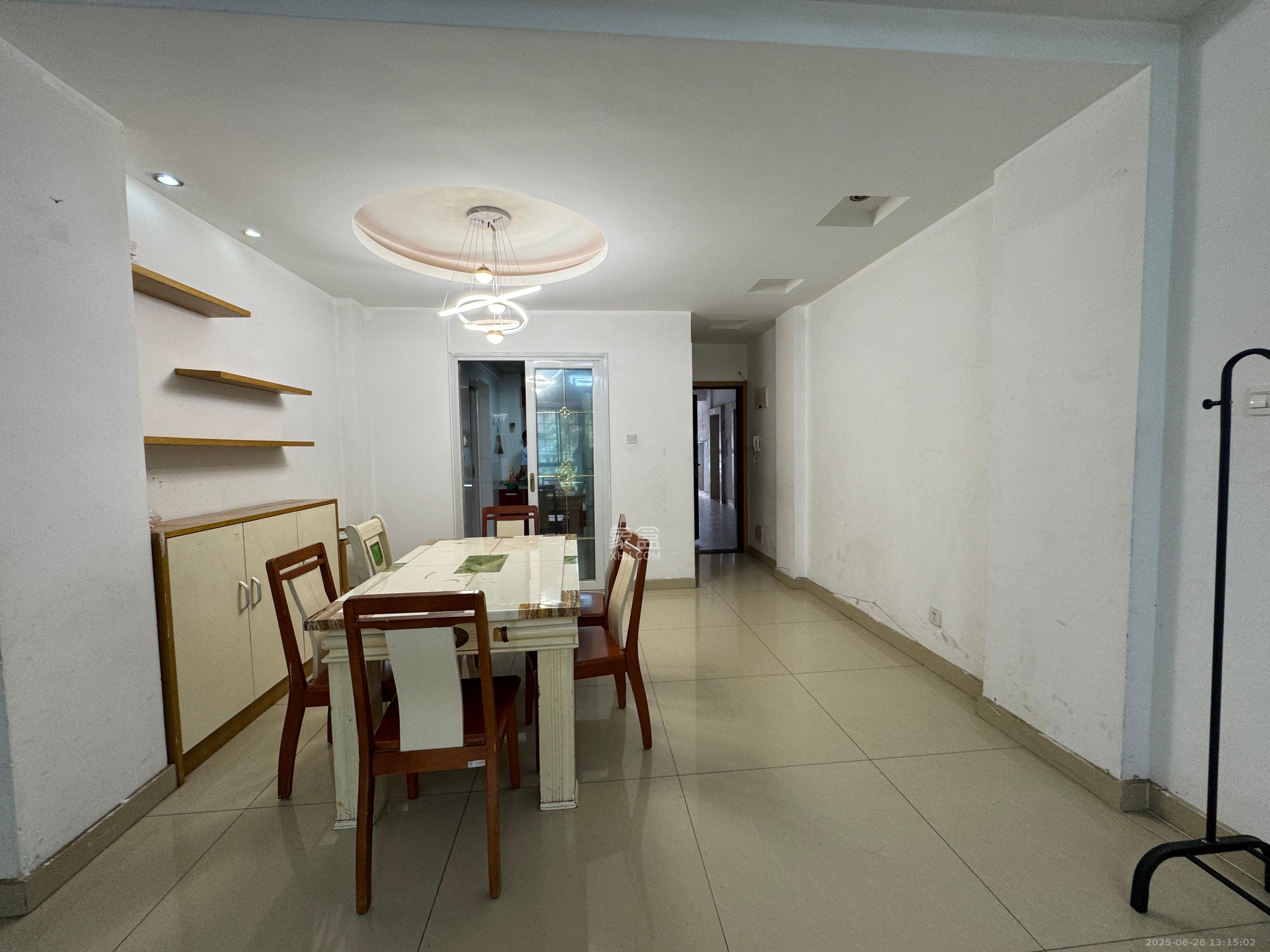 瑞都华庭(华庭美苑) 2室1厅1卫 2100.0元/月 瑞都华庭(华庭美苑) 2室1厅1卫 2100.0元/月室内图