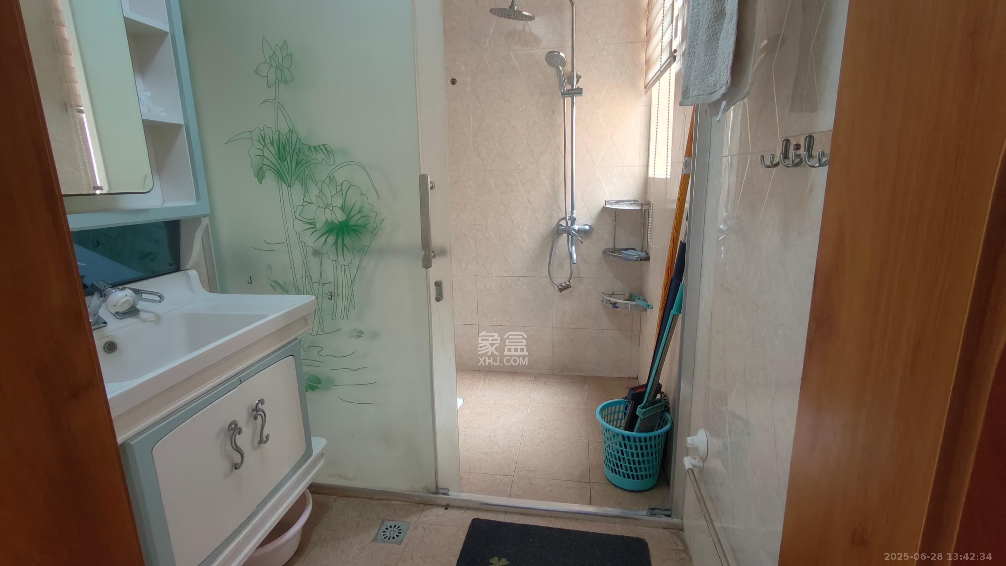 云栖谷  1室2厅1卫   1700.00元/月室内图