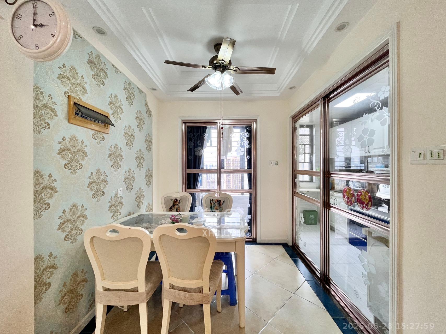 中国铁建梅溪青秀一期  3室2厅1卫    3200.0元/月 中国铁建梅溪青秀一期  3室2厅1卫    3200.0元/月室内图