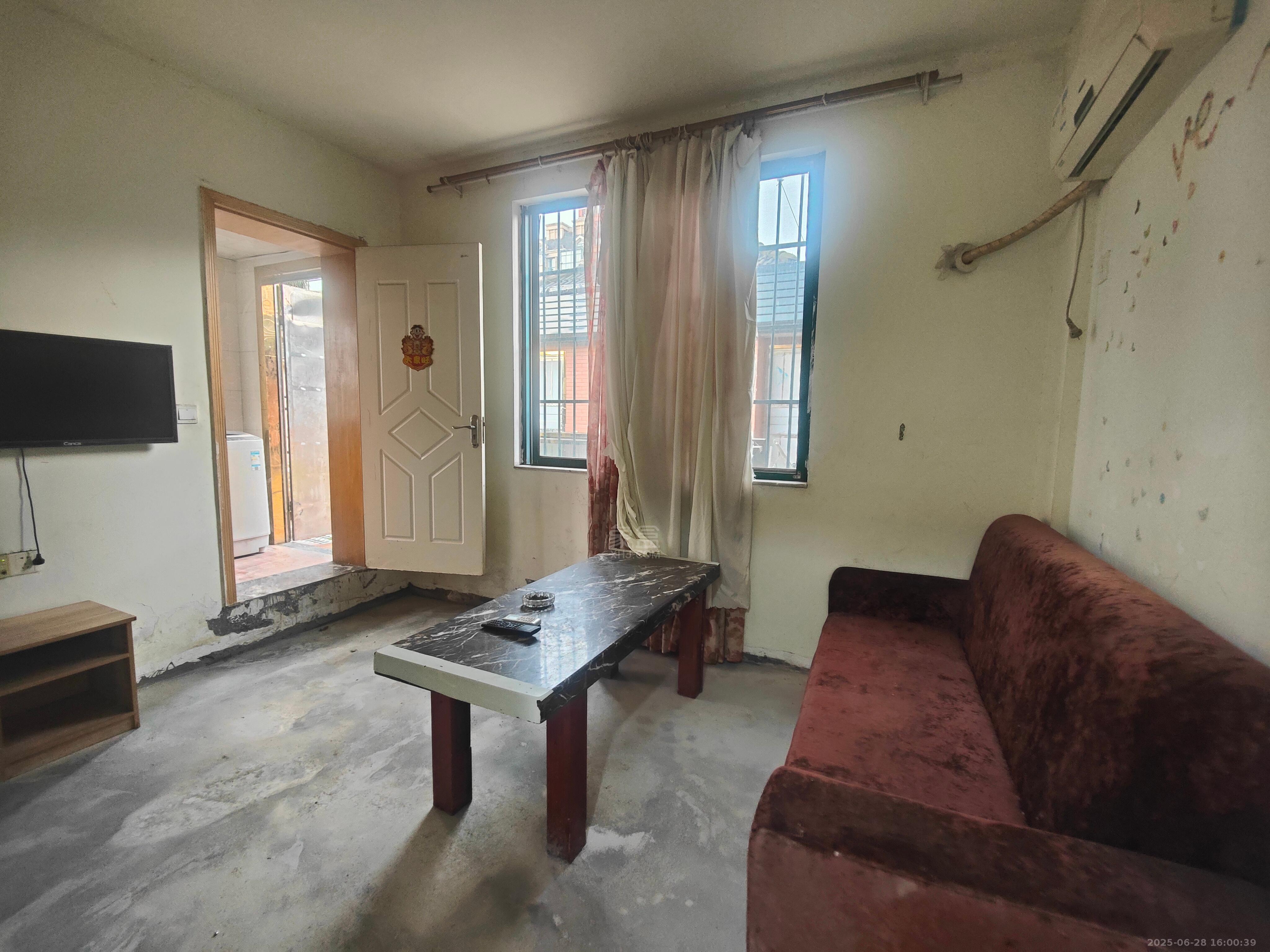 尚格名城1.1期 春江花月 1室1厅1卫 600.0元/月 尚格名城1.1期 春江花月 1室1厅1卫 600.0元/月室内图