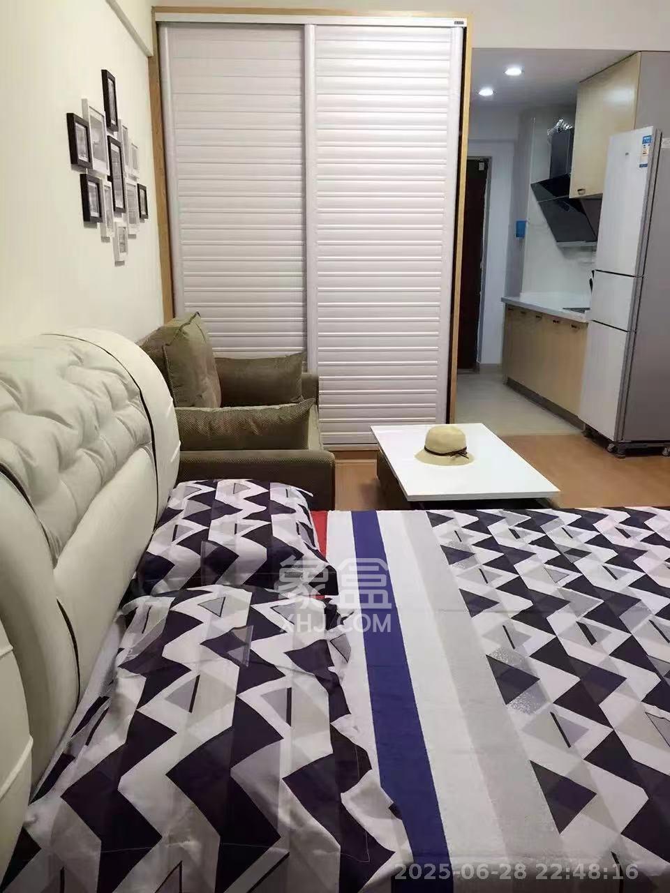 达美D6区  3室1厅1卫   1500.00元/月室内图