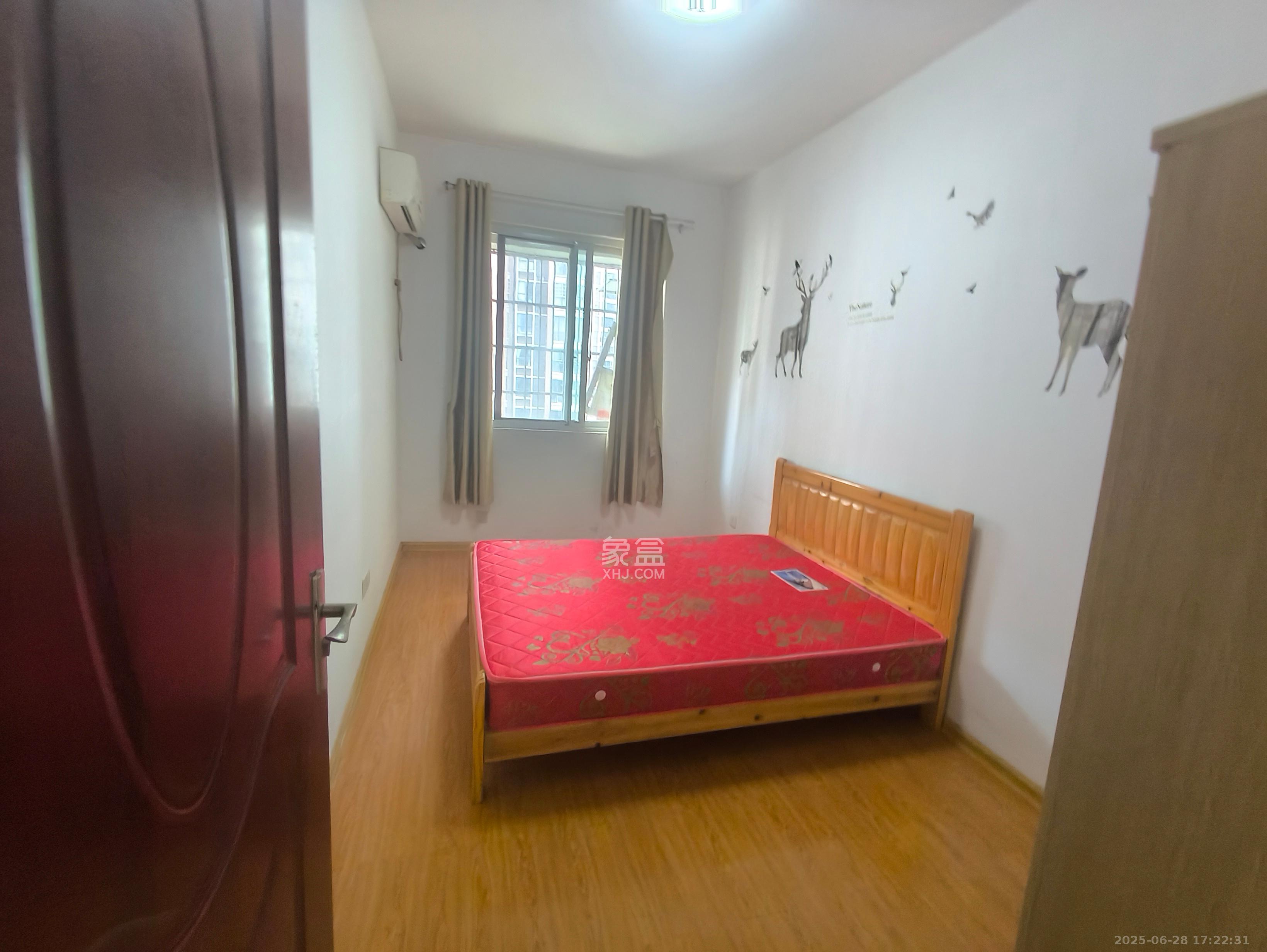 景上鑫苑 4室2厅2卫 2500.0元/月 景上鑫苑 4室2厅2卫 2500.0元/月室内图