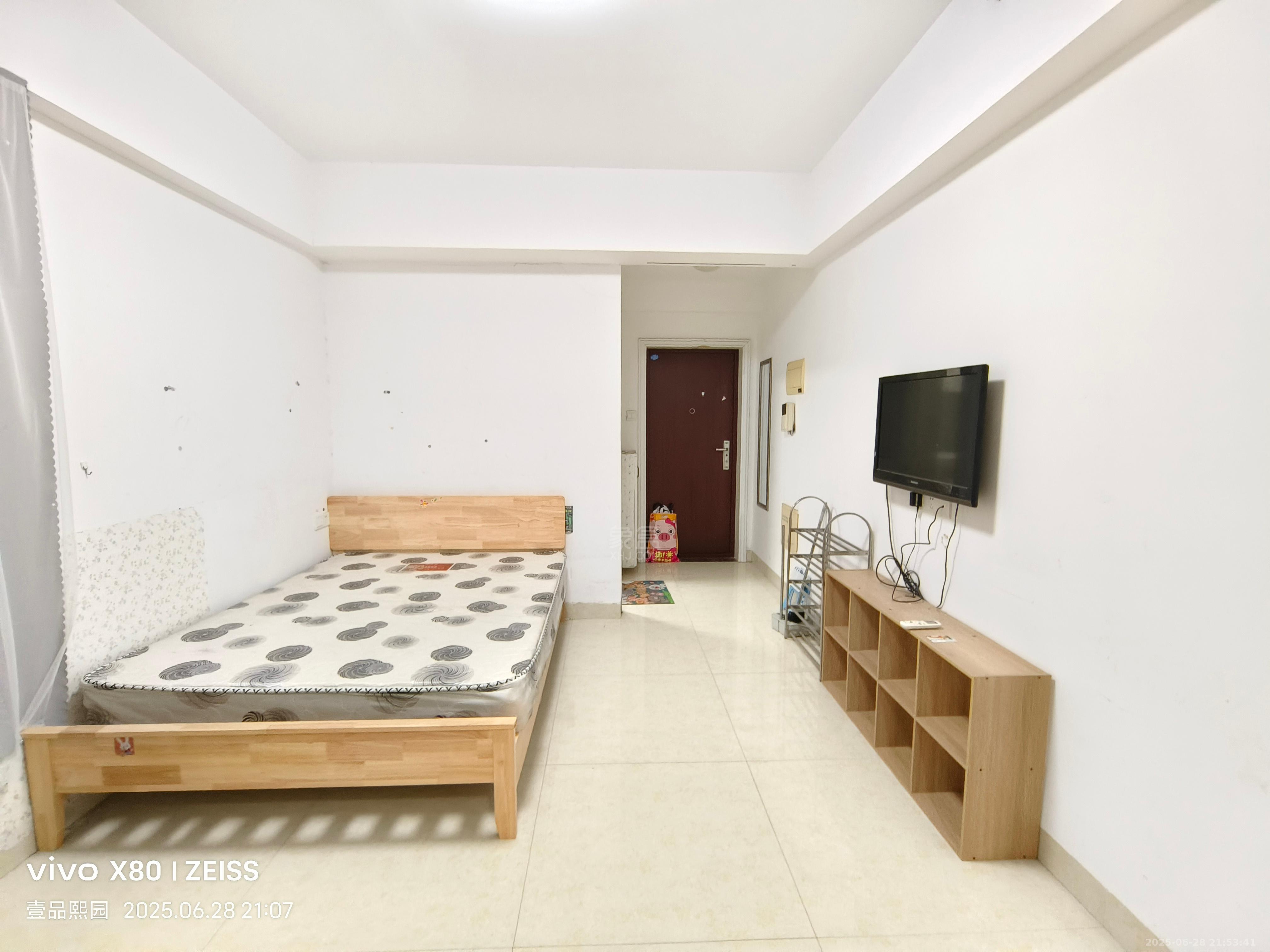 中建御山和苑  1室1厅1卫   1280.00元/月