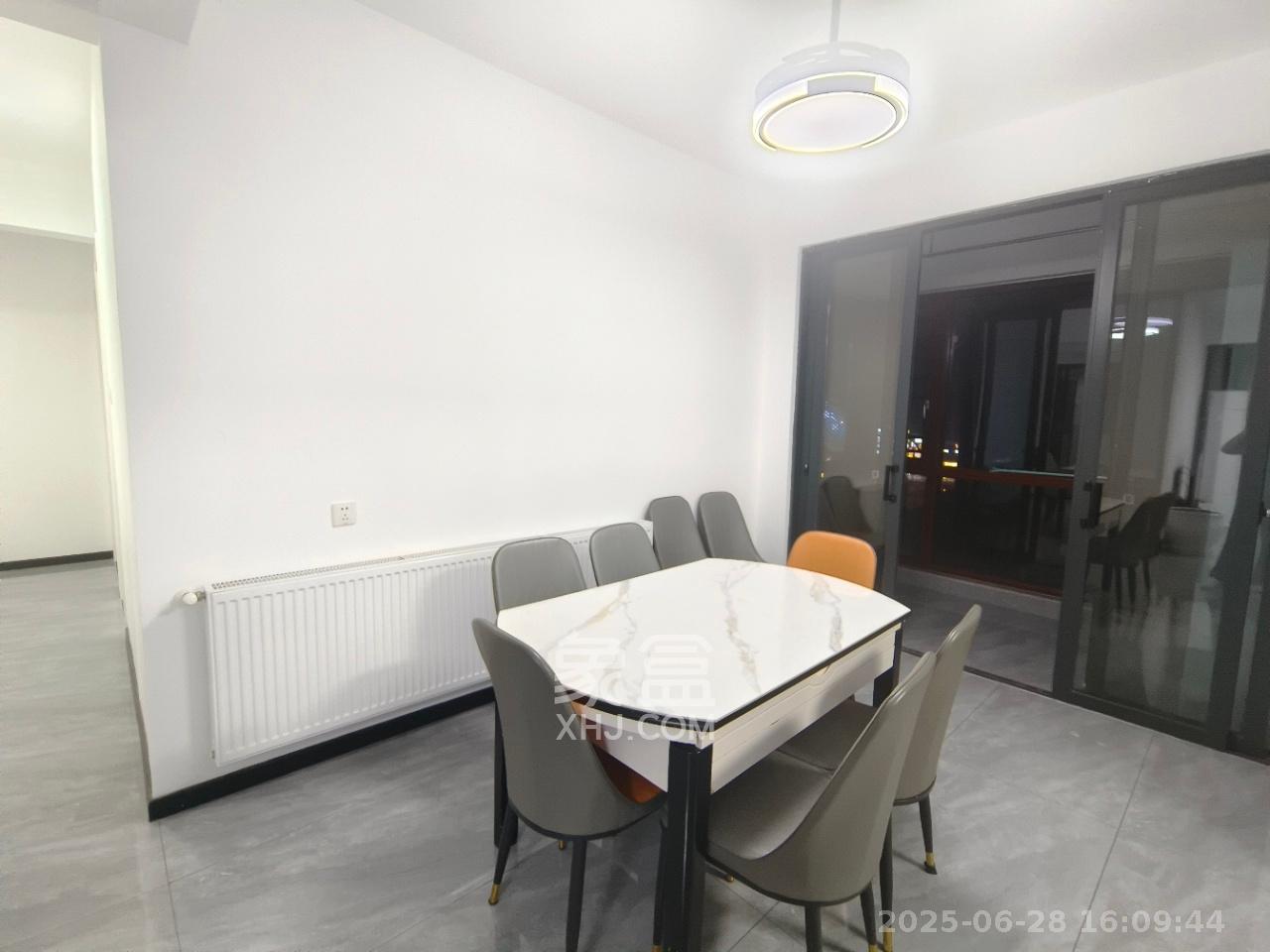 长房东旭国际 4室2厅2卫 4000.0元/月 长房东旭国际 4室2厅2卫 4000.0元/月室内图