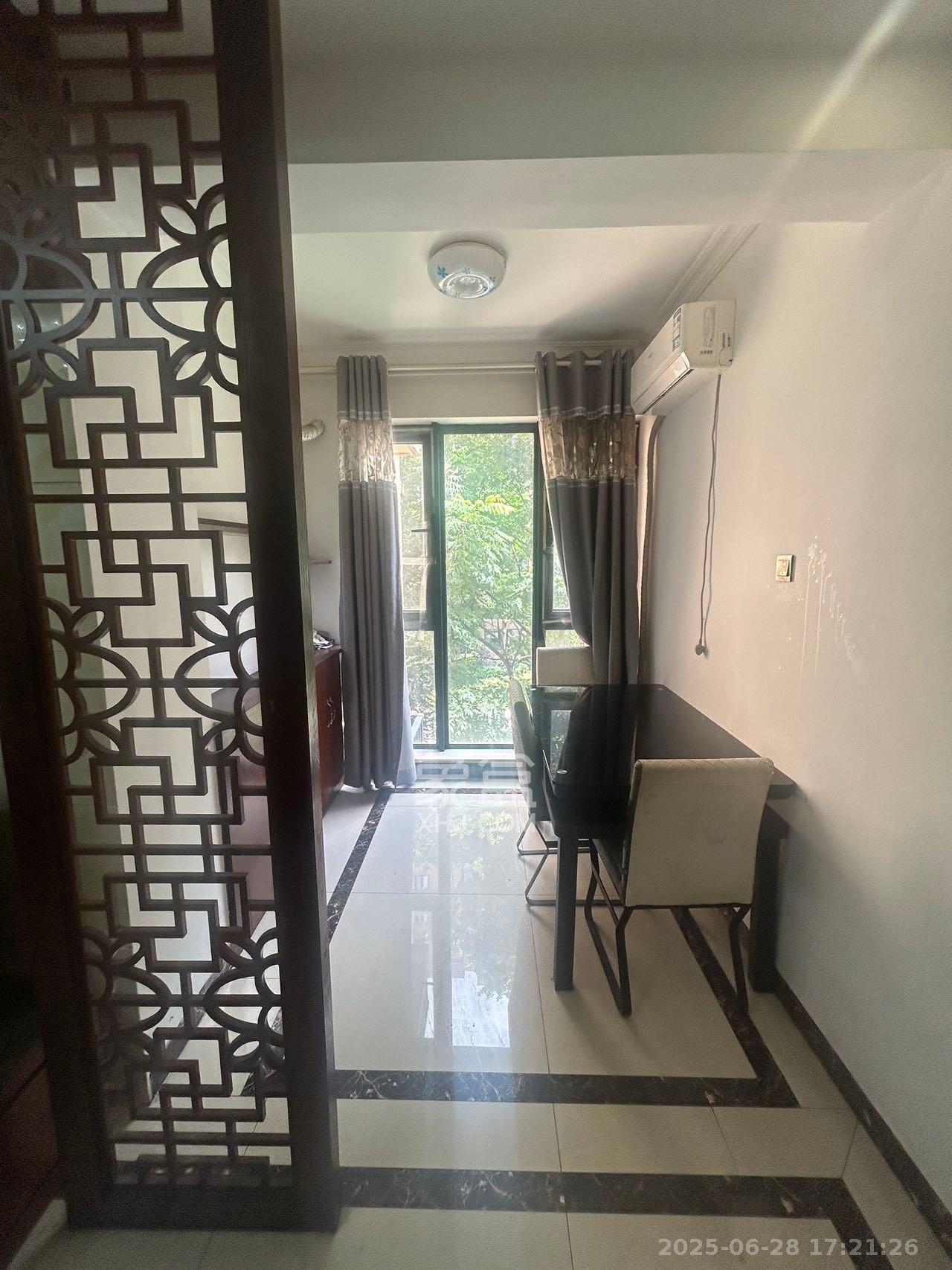 怡海星城 3室2厅1卫 2100.0元/月 怡海星城 3室2厅1卫 2100.0元/月室内图