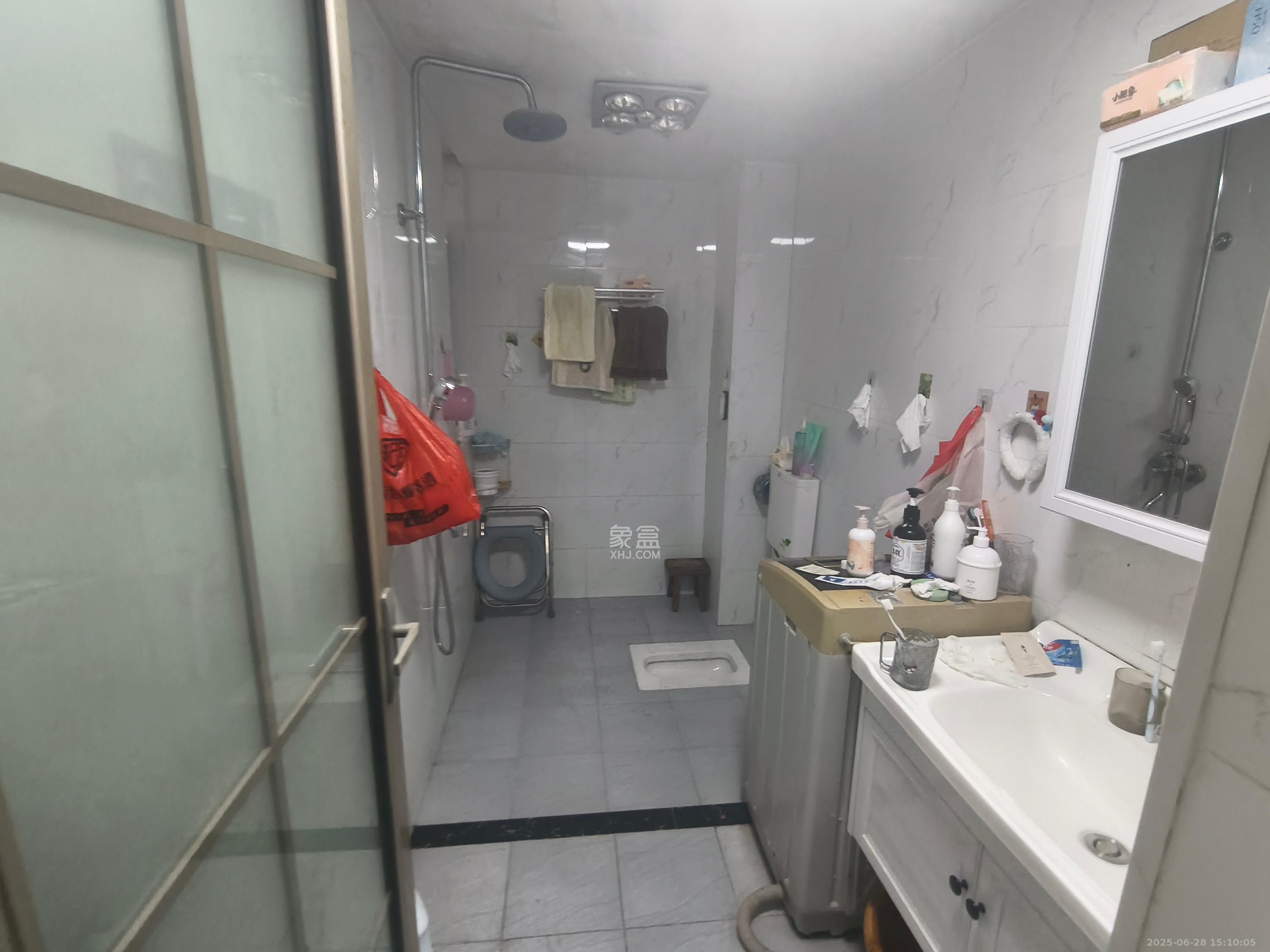 北辰三角洲E6区  4室2厅2卫   5000.00元/月室内图