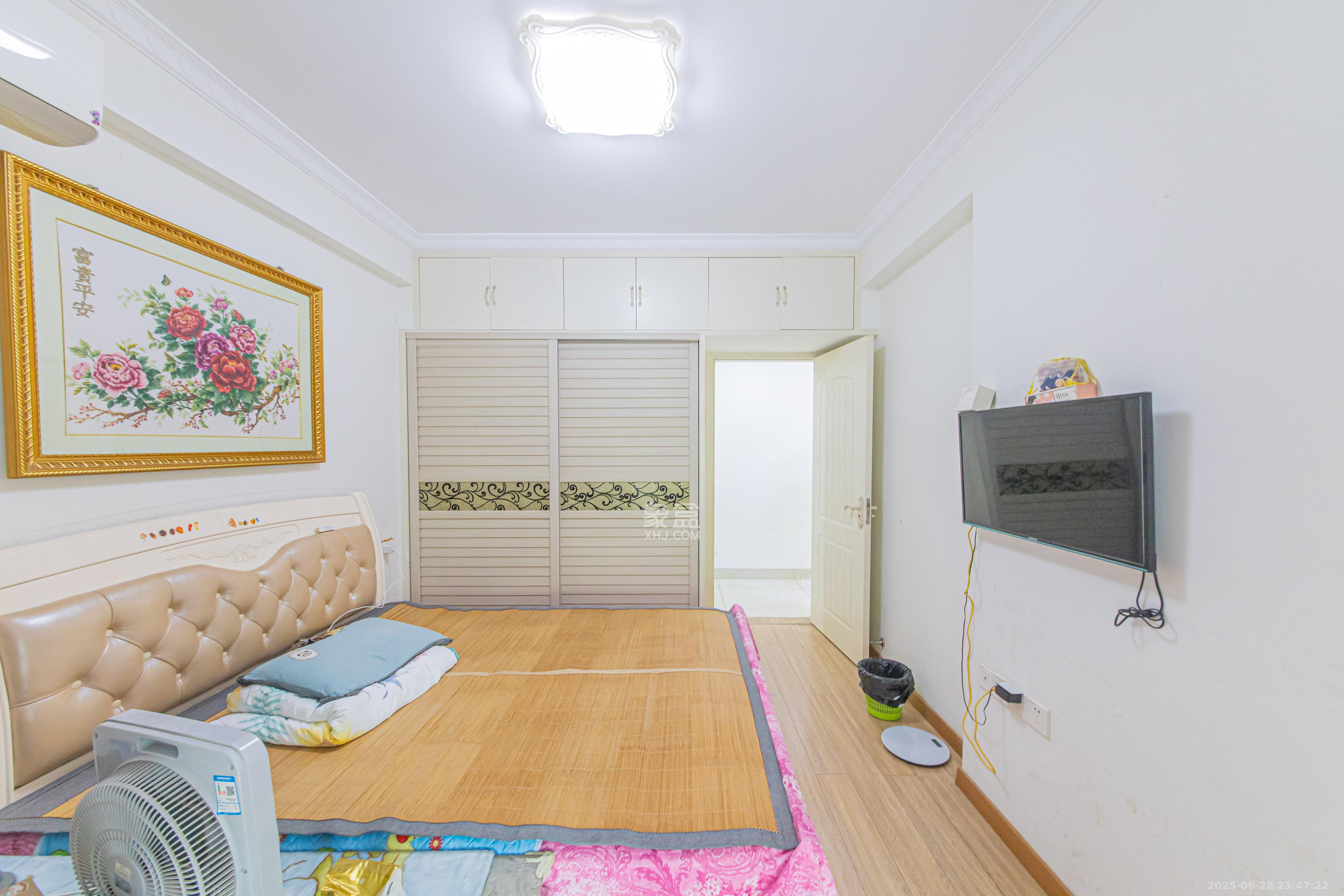 中建芙蓉嘉苑  3室2厅1卫    100.0万 中建芙蓉嘉苑  3室2厅1卫    100.0万卧室