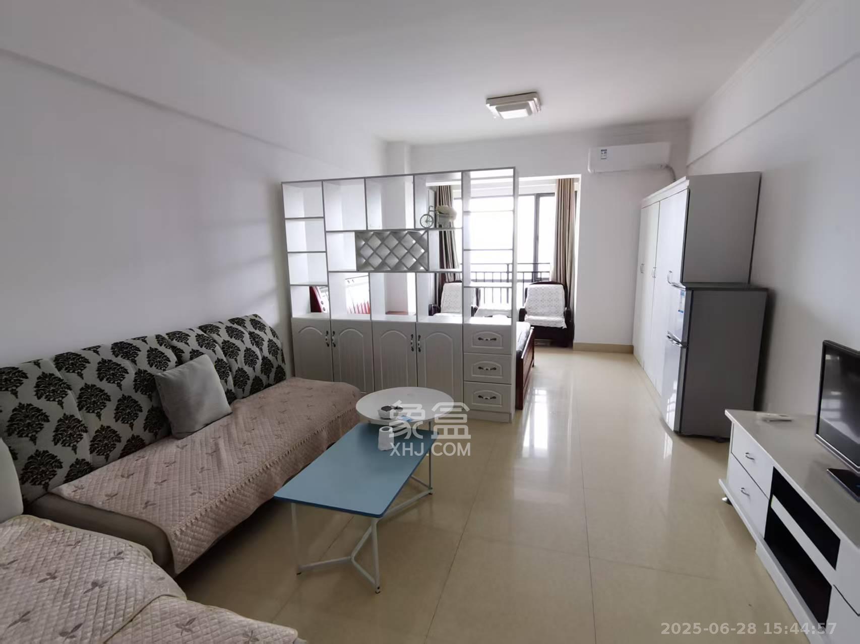 西子一间 1室1厅1卫 1600.0元/月 西子一间 1室1厅1卫 1600.0元/月室内图