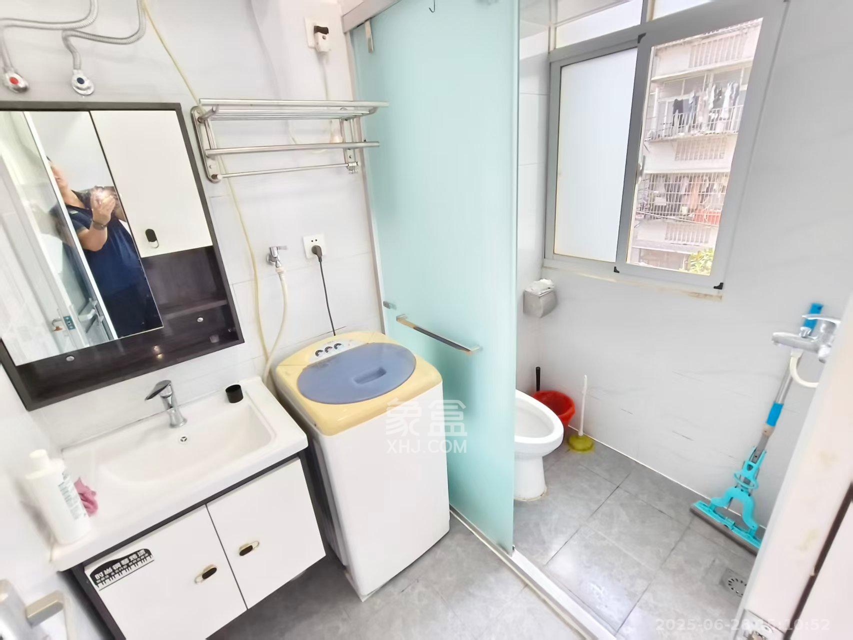 蒋家垅社区造漆宿舍（新码头155/113）  2室2厅1卫   1700.00元/月室内图