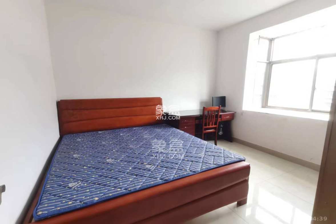 兴联母山小区 3室2厅1卫 1500.0元/月 兴联母山小区 3室2厅1卫 1500.0元/月室内图