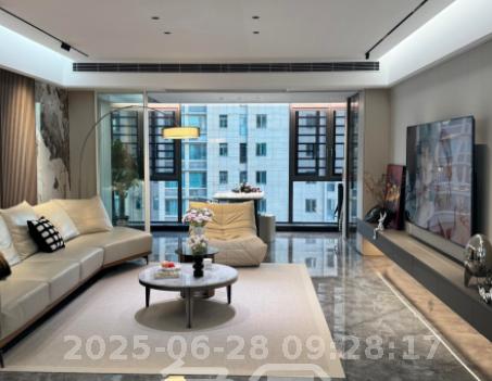 花散里测试小区2  1室3厅3卫    50.0万其他