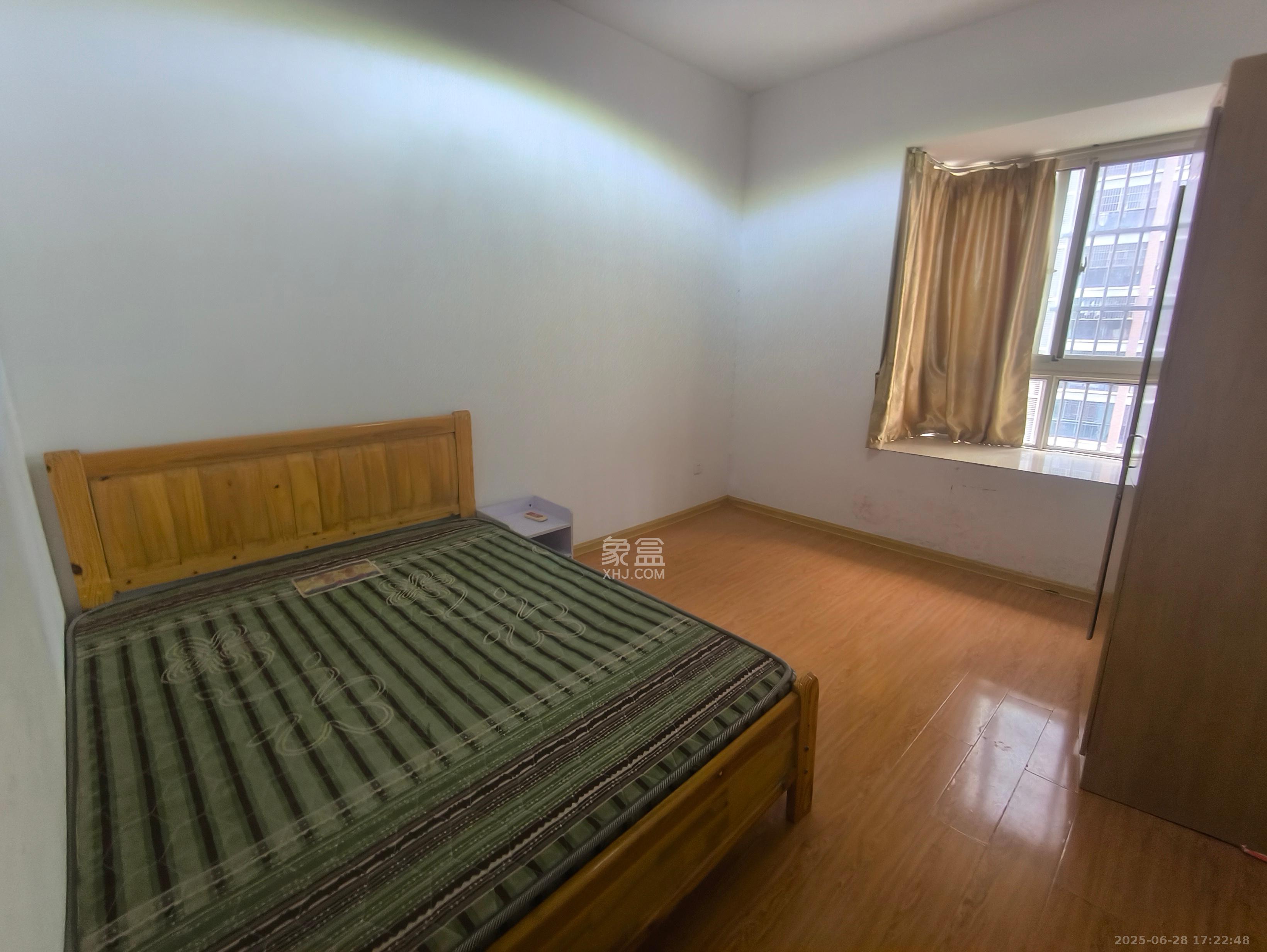 景上鑫苑 4室2厅2卫 2500.0元/月 景上鑫苑 4室2厅2卫 2500.0元/月室内图