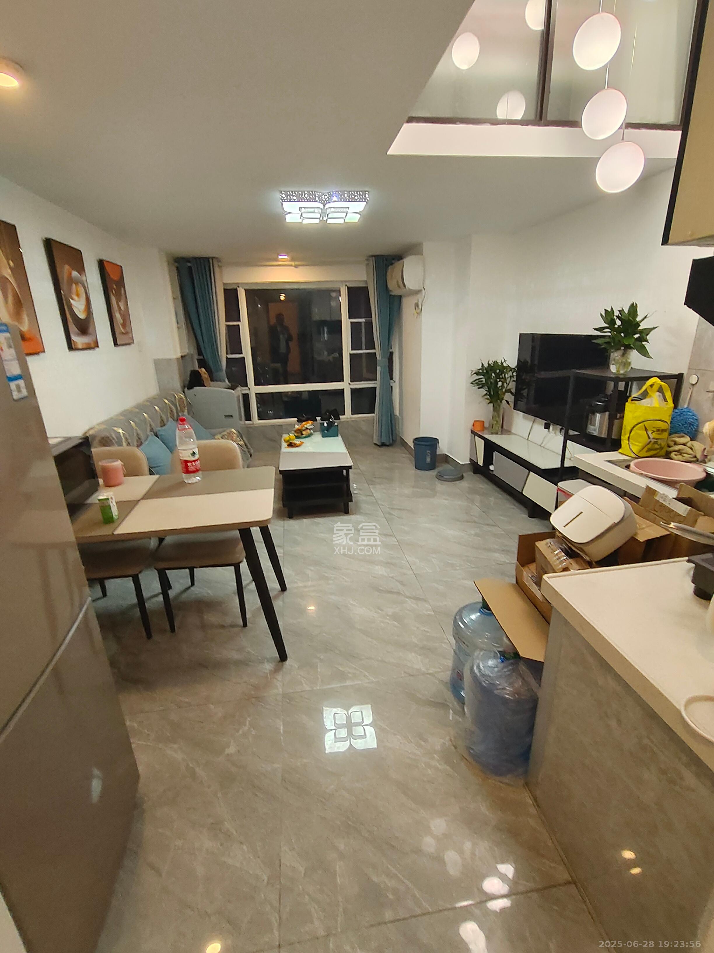 金地铂悦 1室0厅0卫 1800.0元/月 金地铂悦 1室0厅0卫 1800.0元/月室内图