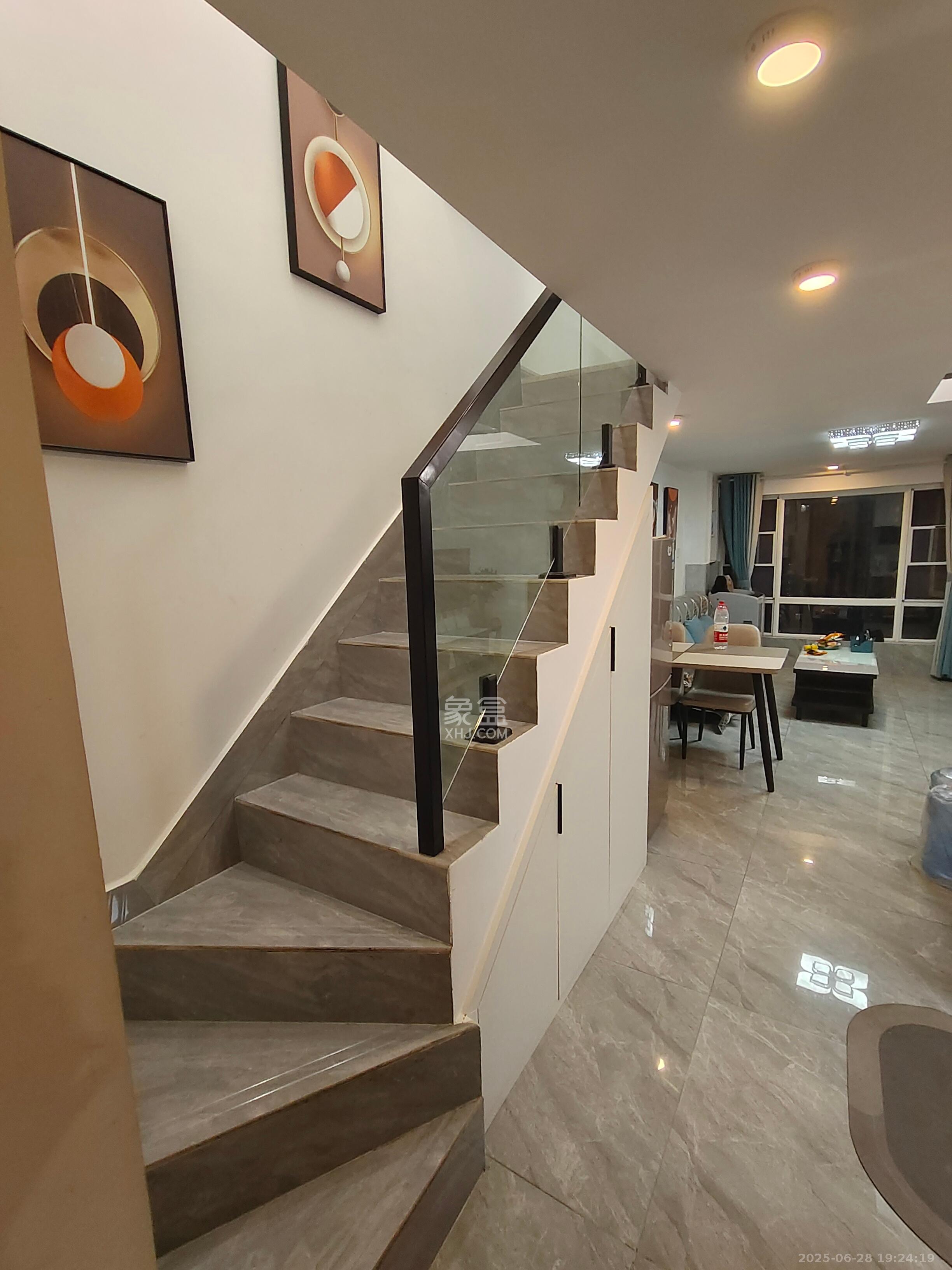 金地铂悦 1室0厅0卫 1800.0元/月 金地铂悦 1室0厅0卫 1800.0元/月室内图