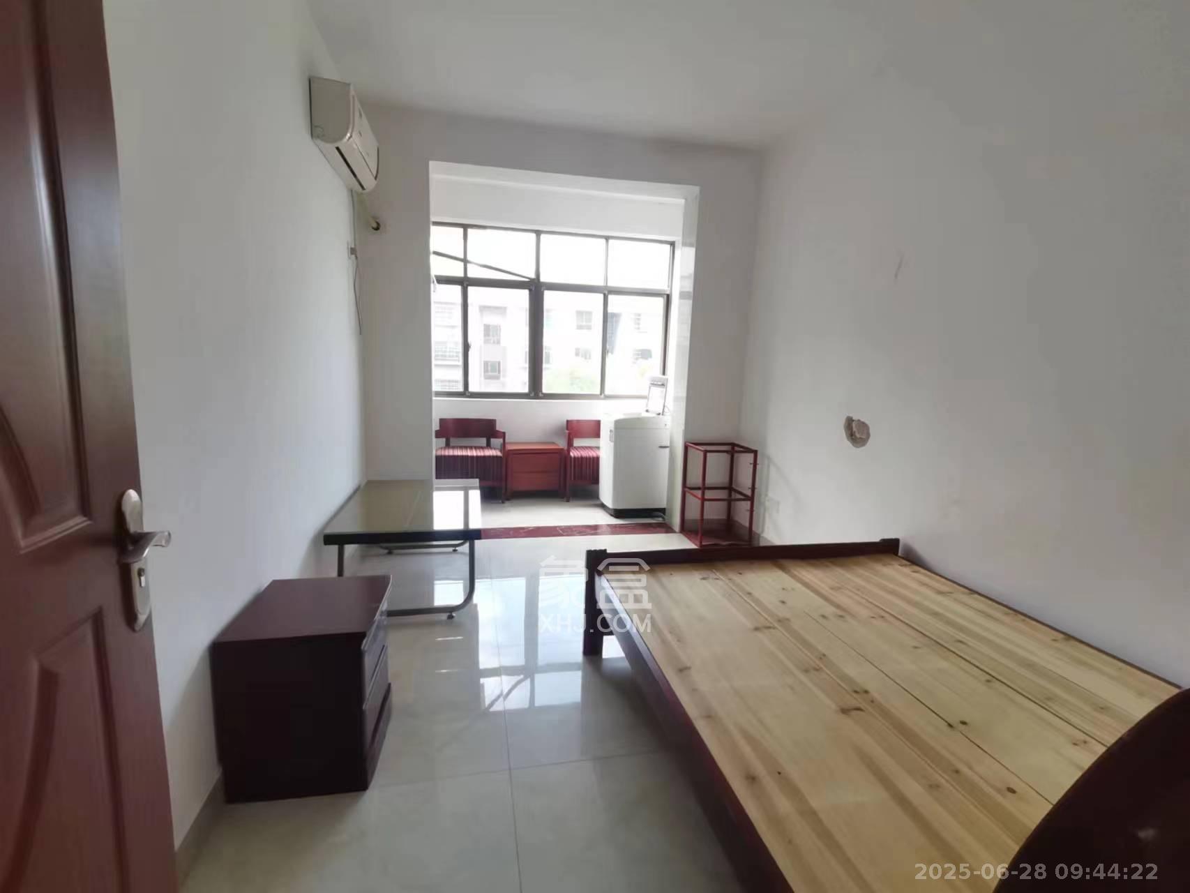 兴联母山小区 3室2厅1卫 1500.0元/月 兴联母山小区 3室2厅1卫 1500.0元/月室内图